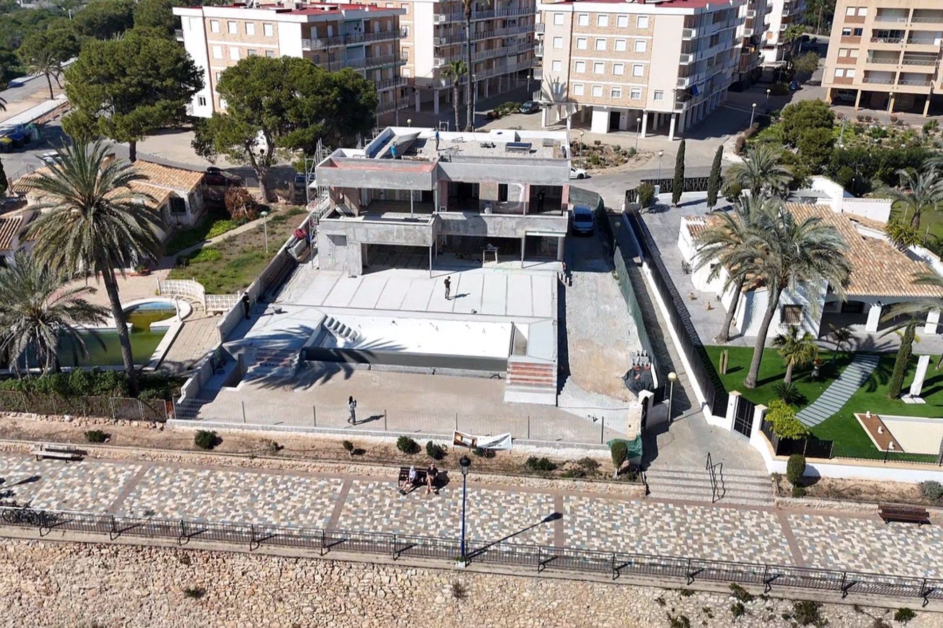 Obra nueva - Villa - Torrevieja - Punta Prima