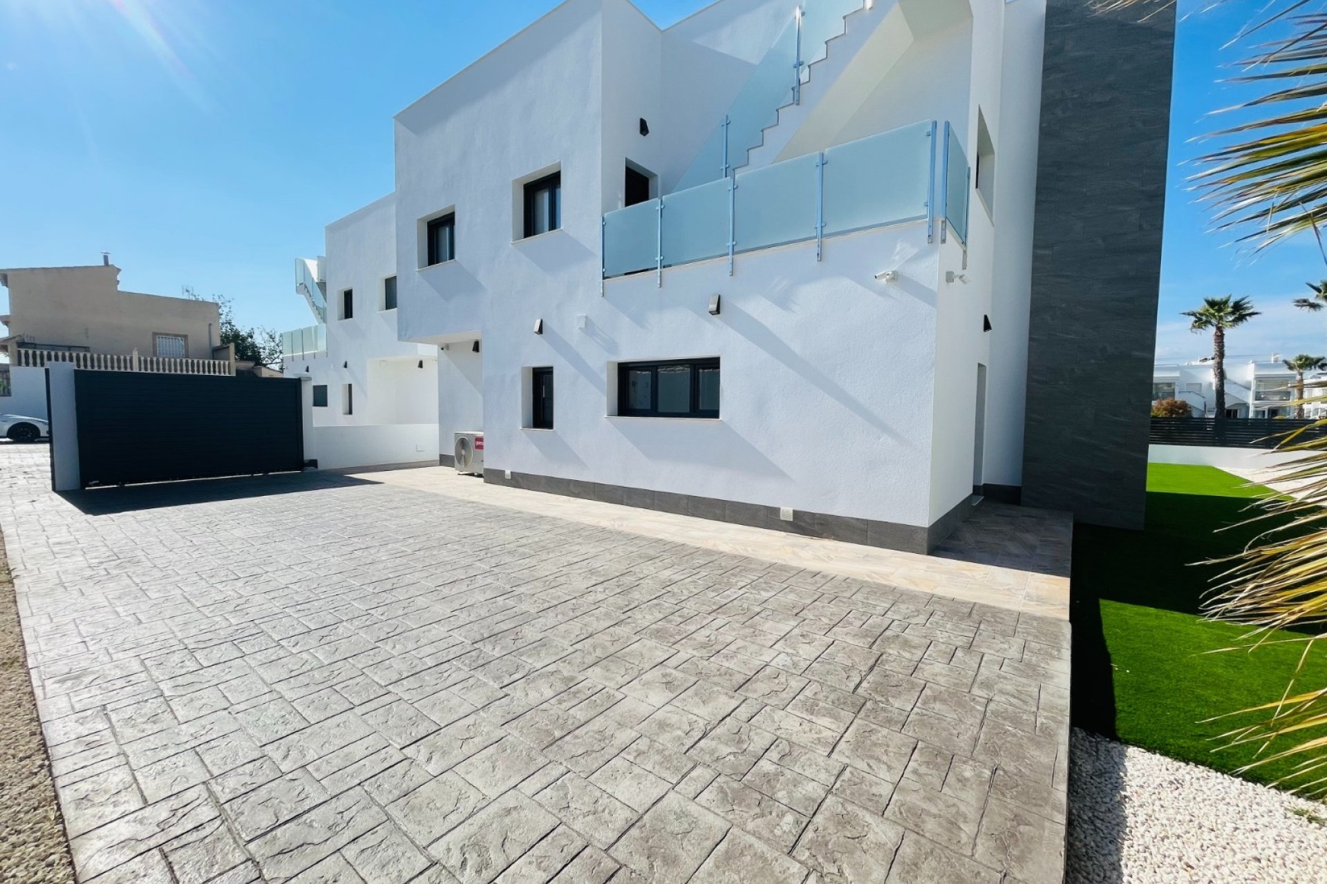 Obra nueva - Villa - Torrevieja
