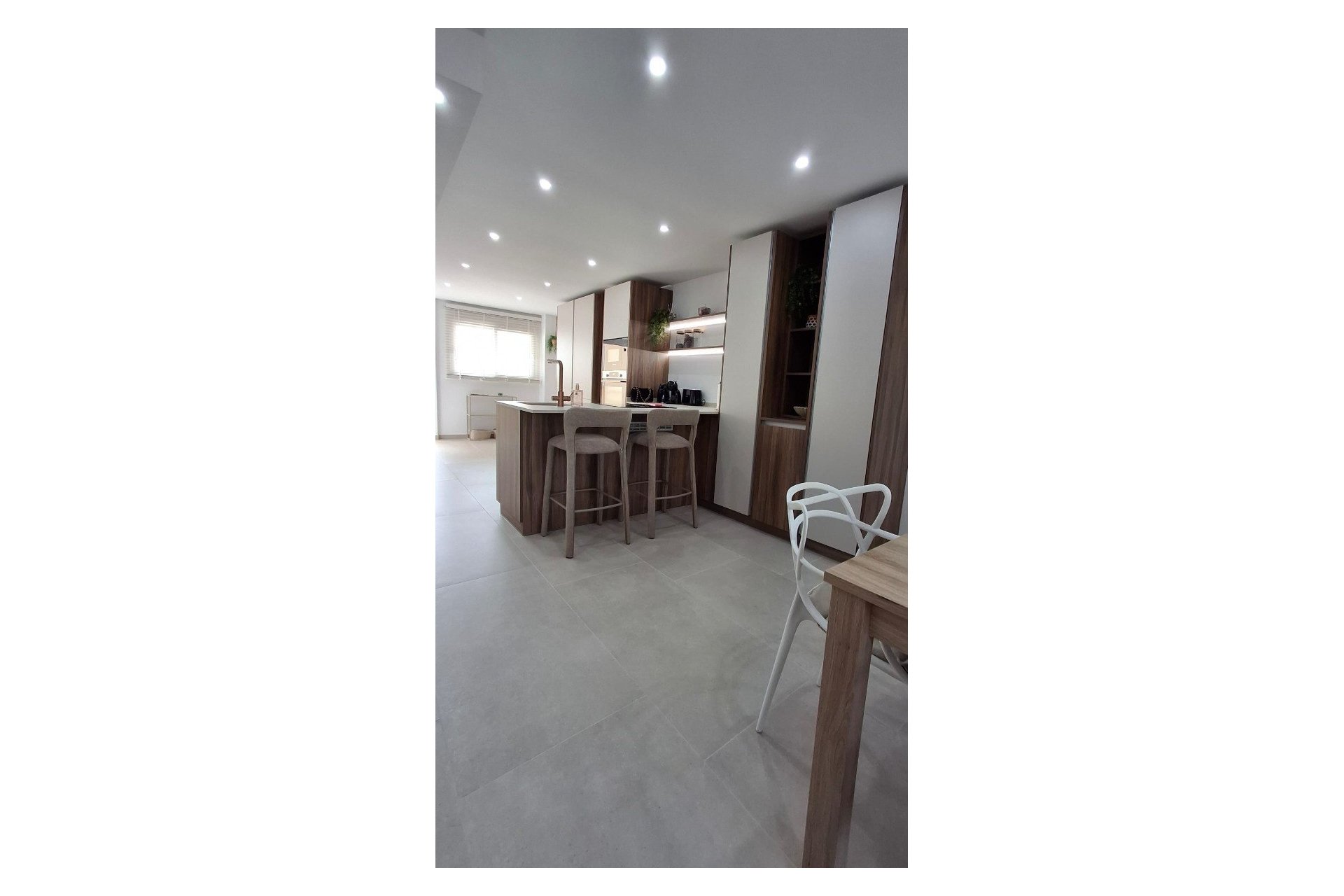 Odsprzedaż - Apartament / Duplex - Torrevieja - Playa Acequion