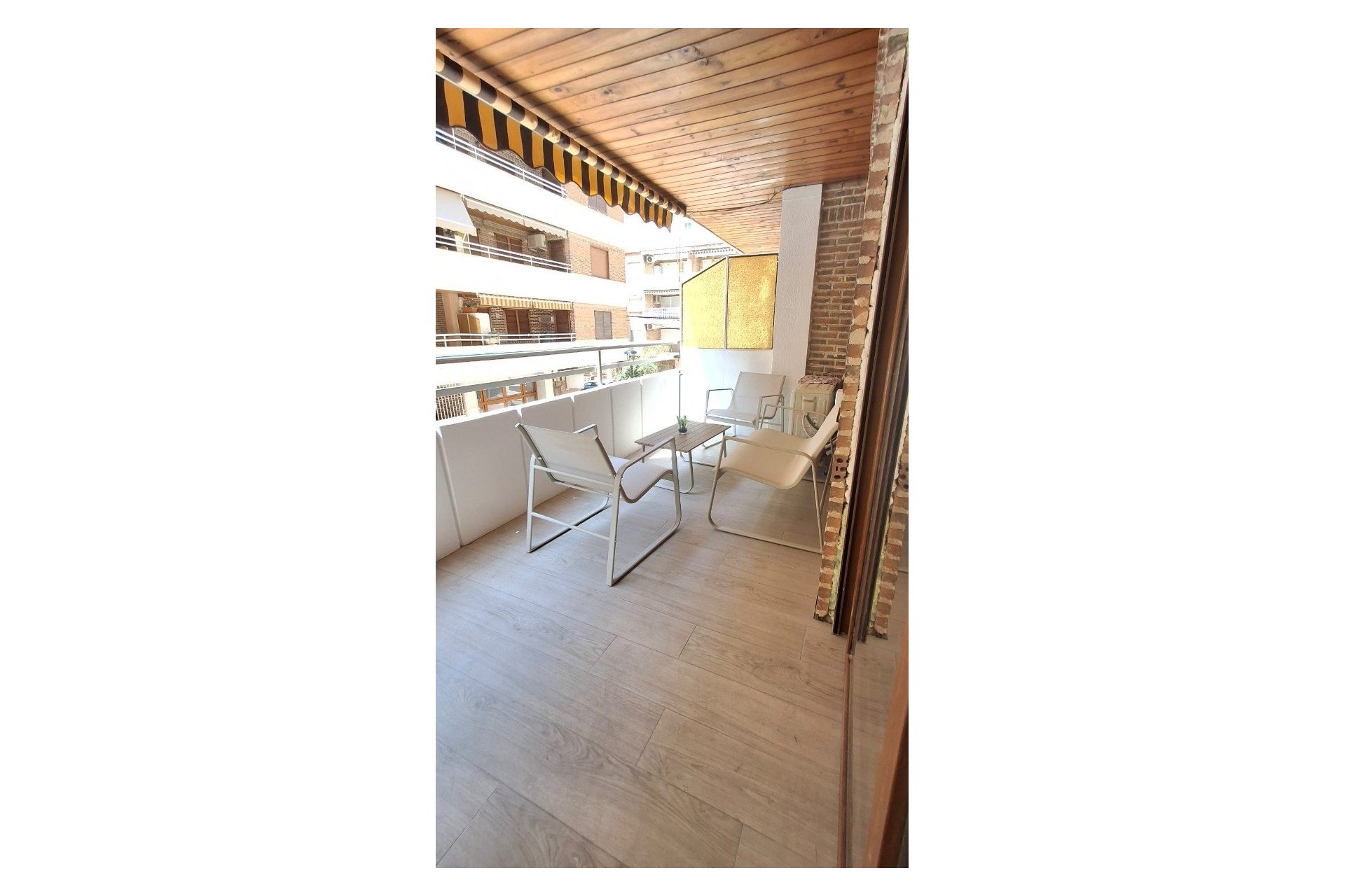 Odsprzedaż - Apartament / Duplex - Torrevieja - Playa Acequion