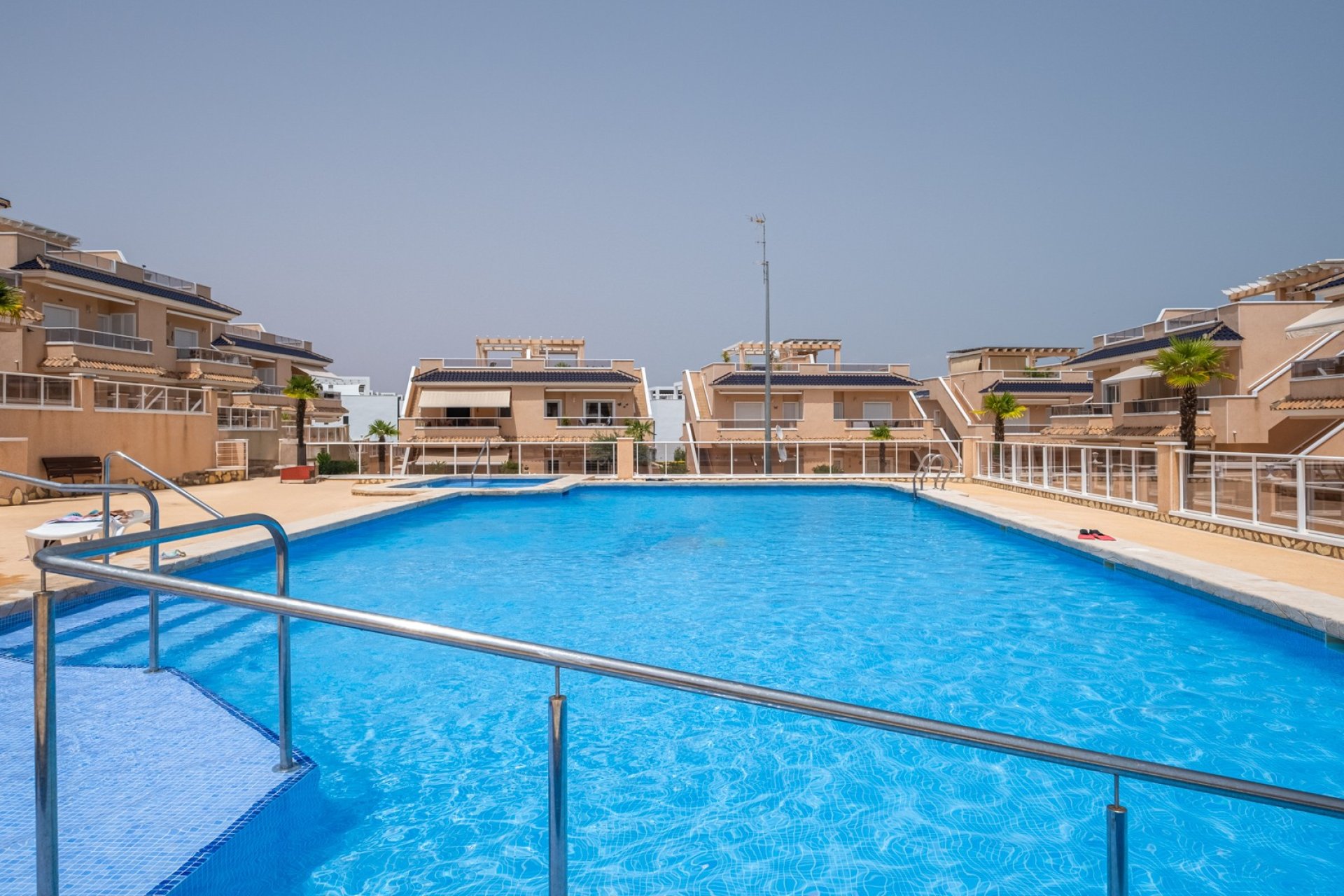 Odsprzedaż - Bungalow - Orihuela Costa - Punta Prima