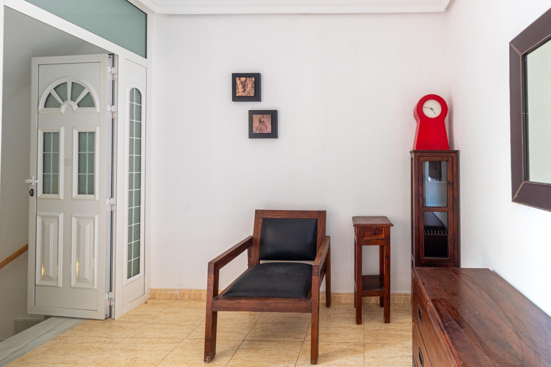Odsprzedaż - Bungalow - Orihuela Costa - Punta Prima