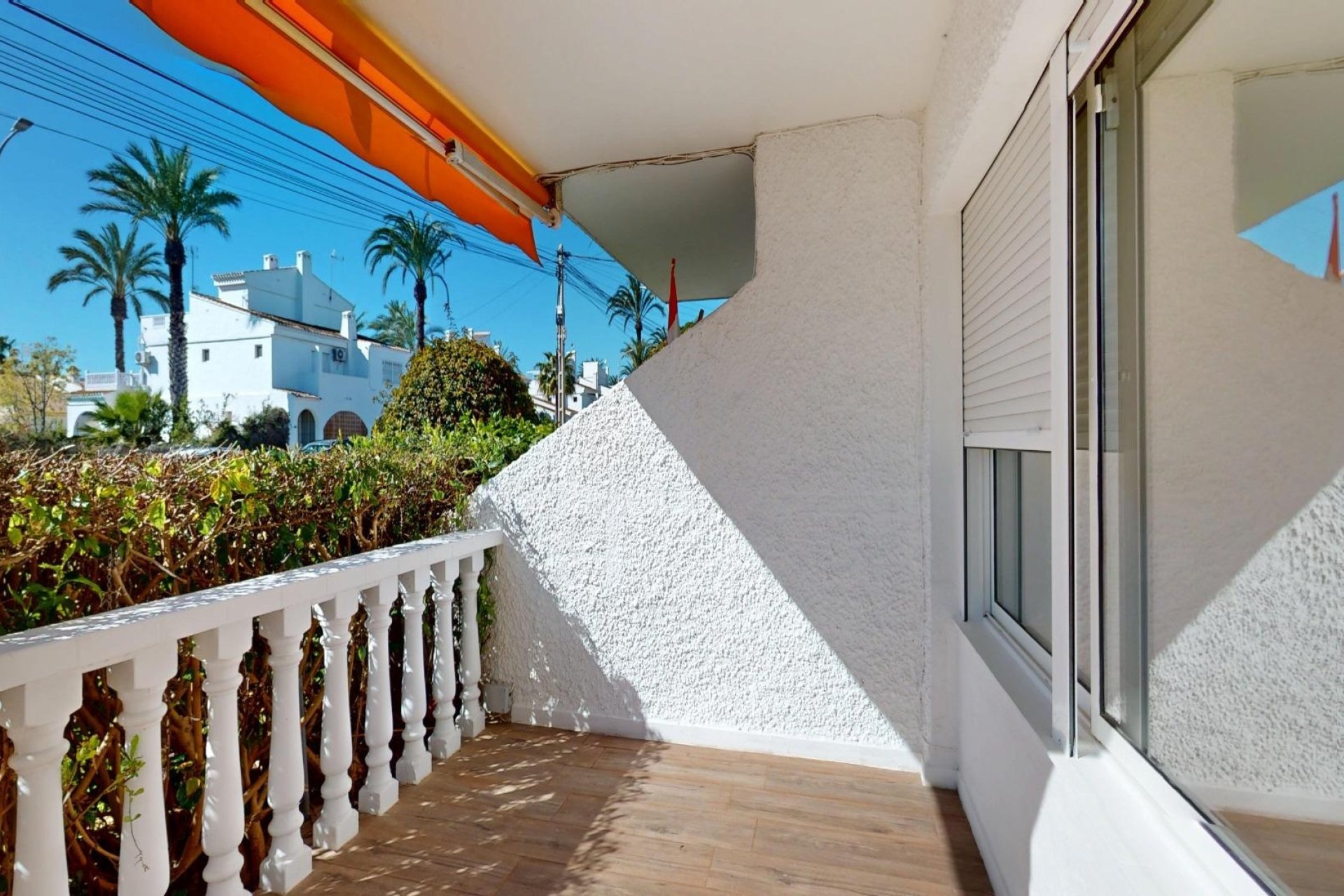 Odsprzedaż - Bungalow - Orihuela Costa - Villamartín