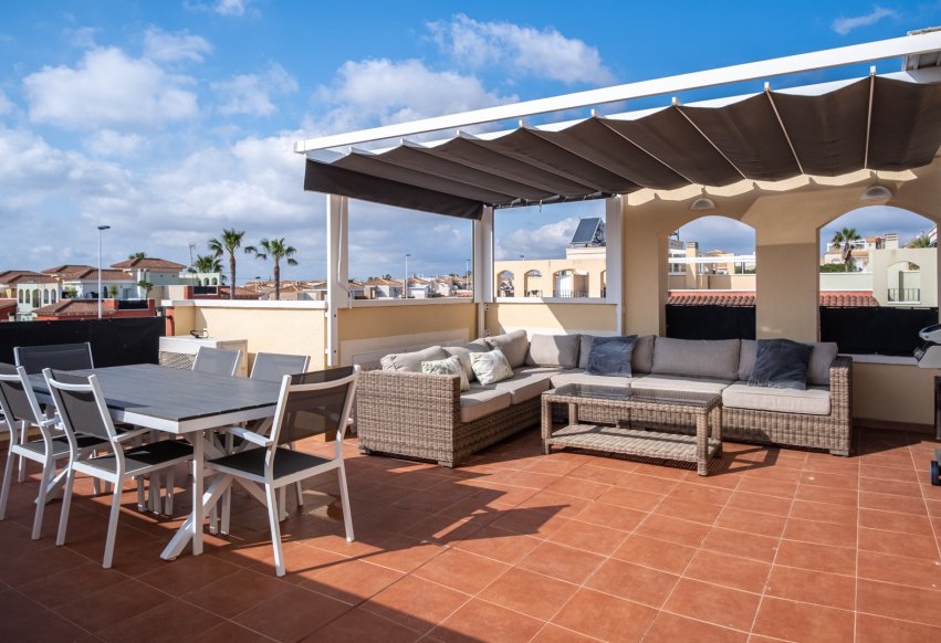 Odsprzedaż - Bungalow - Torrevieja - Nueva Torrevieja - Aguas Nuevas