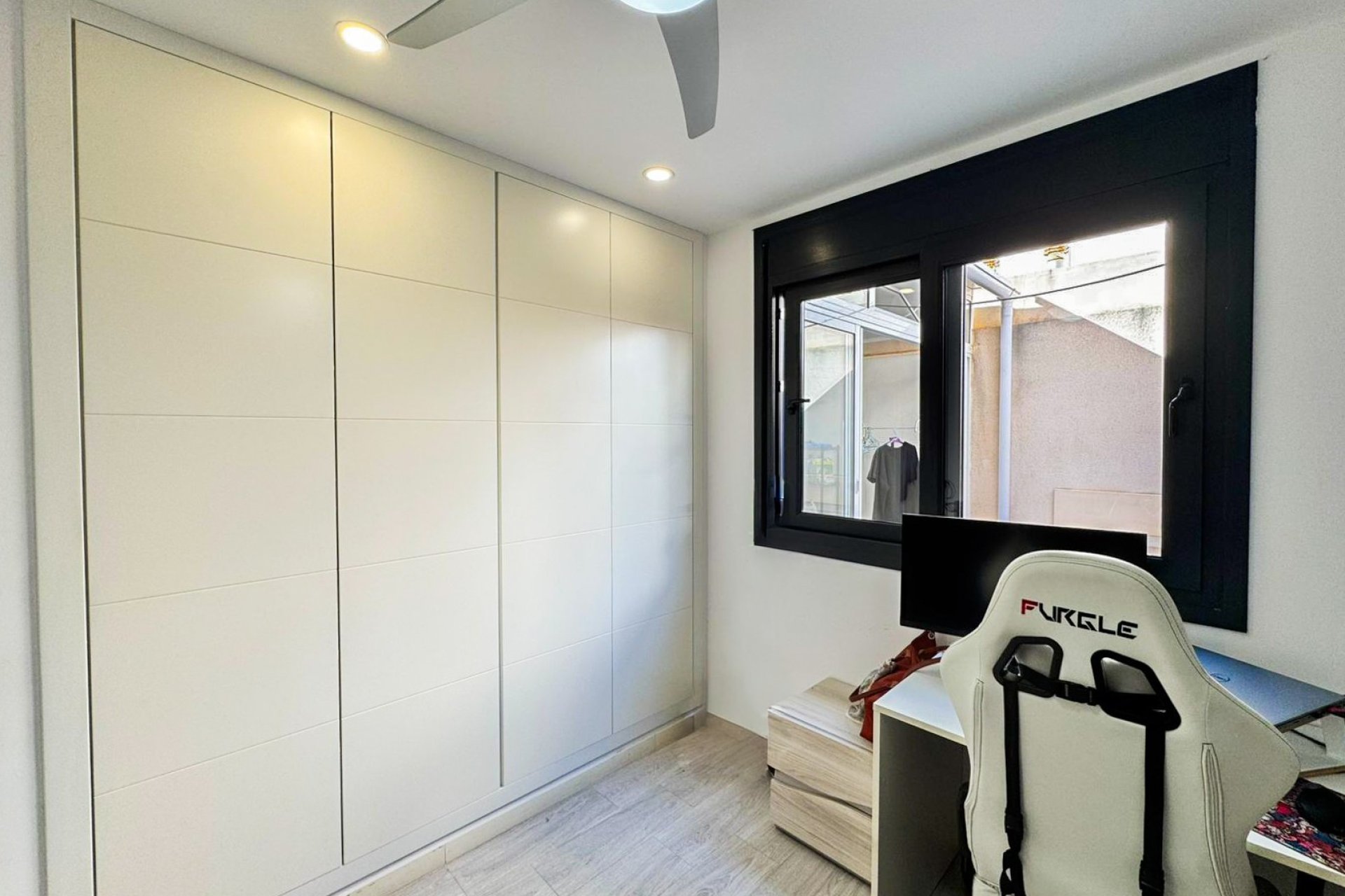 Odsprzedaż - Dupleks - Pilar de la Horadada