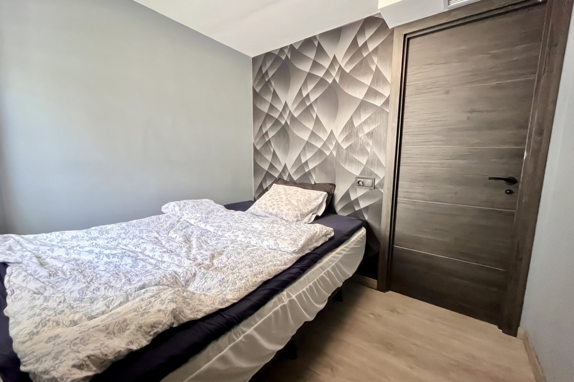 Odsprzedaż - Mieszkanie w bloku - Almoradí