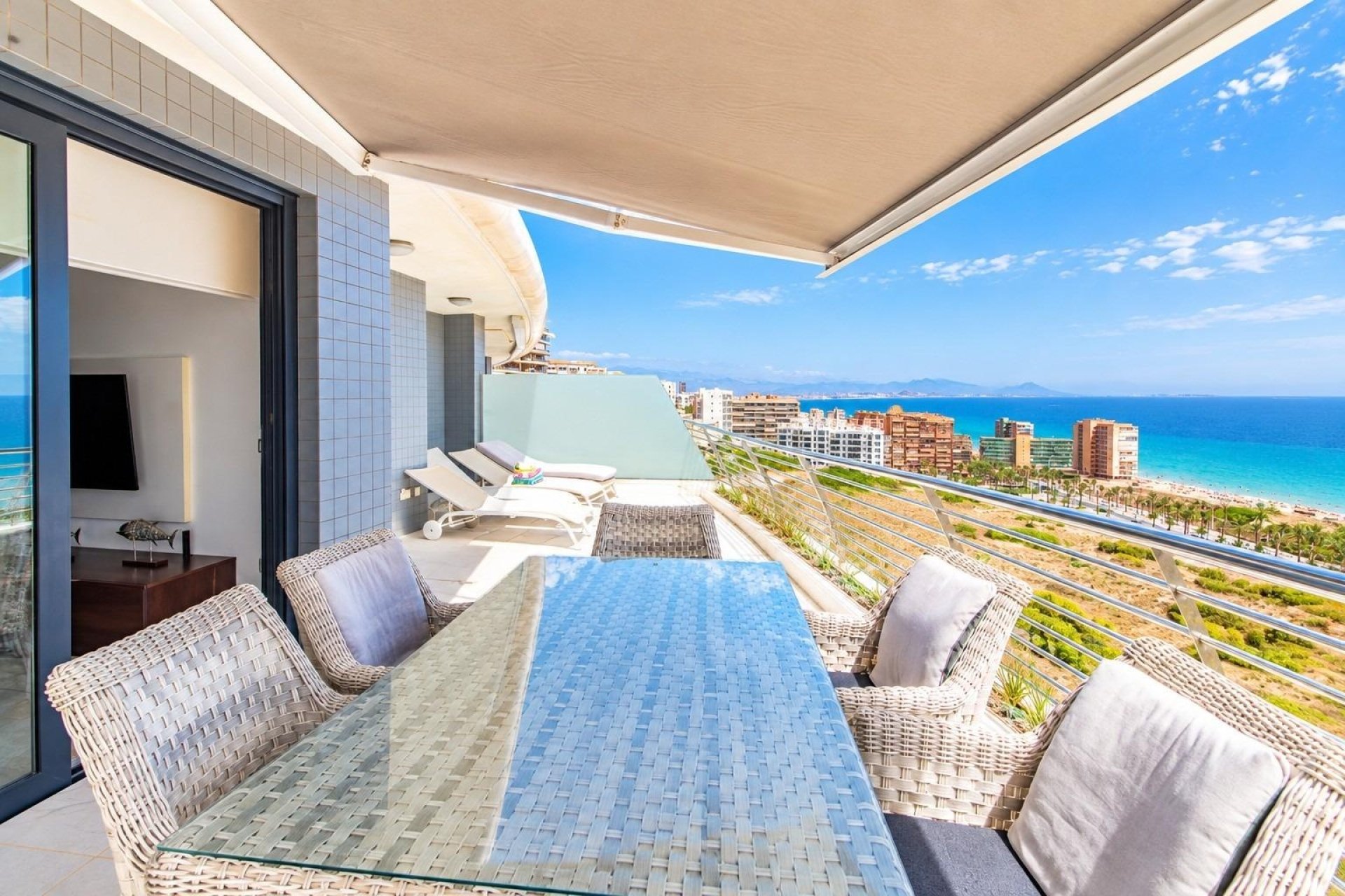 Odsprzedaż - Mieszkanie w bloku - Arenales del sol - Arenales del Sol