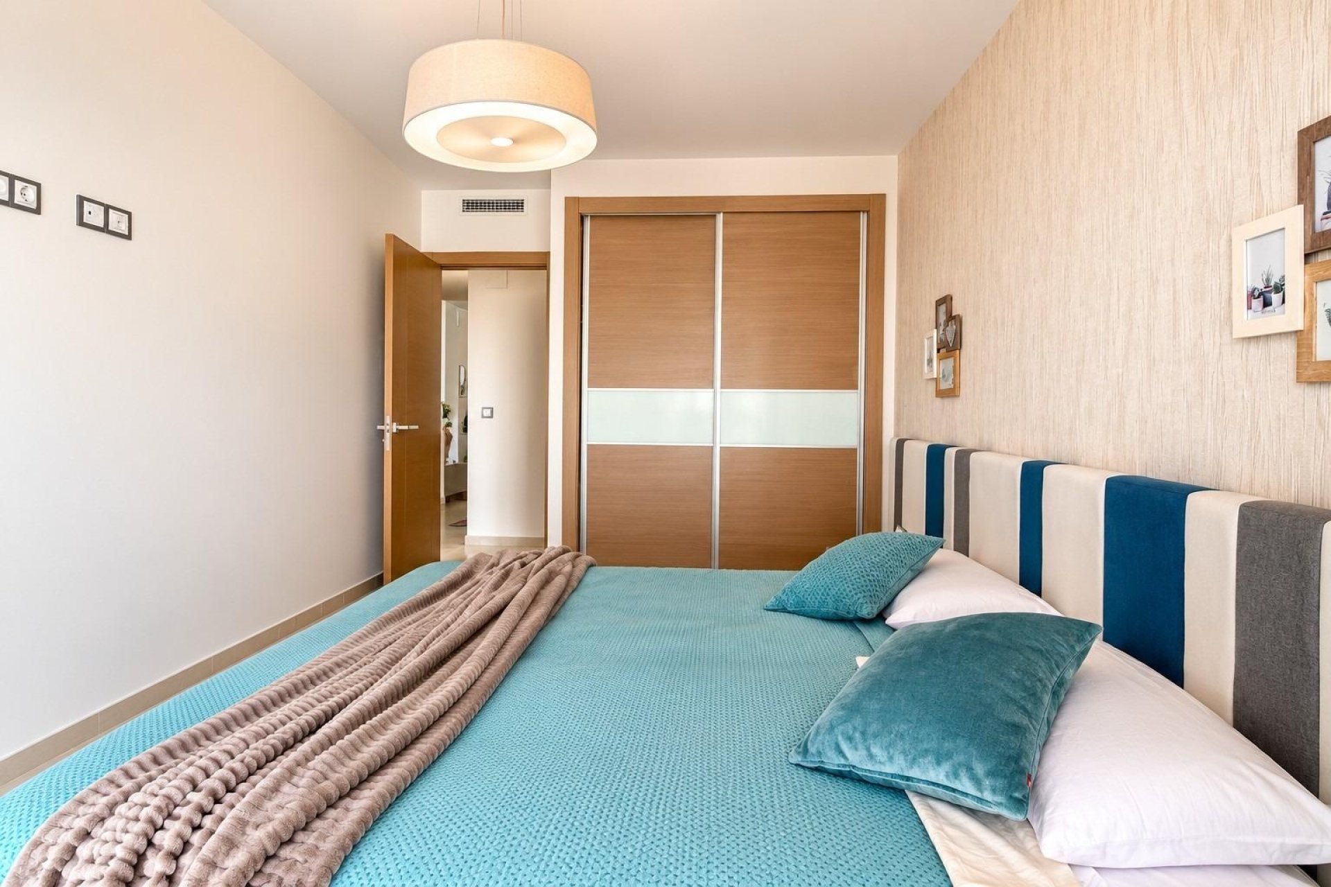 Odsprzedaż - Mieszkanie w bloku - Arenales del sol - Arenales del Sol