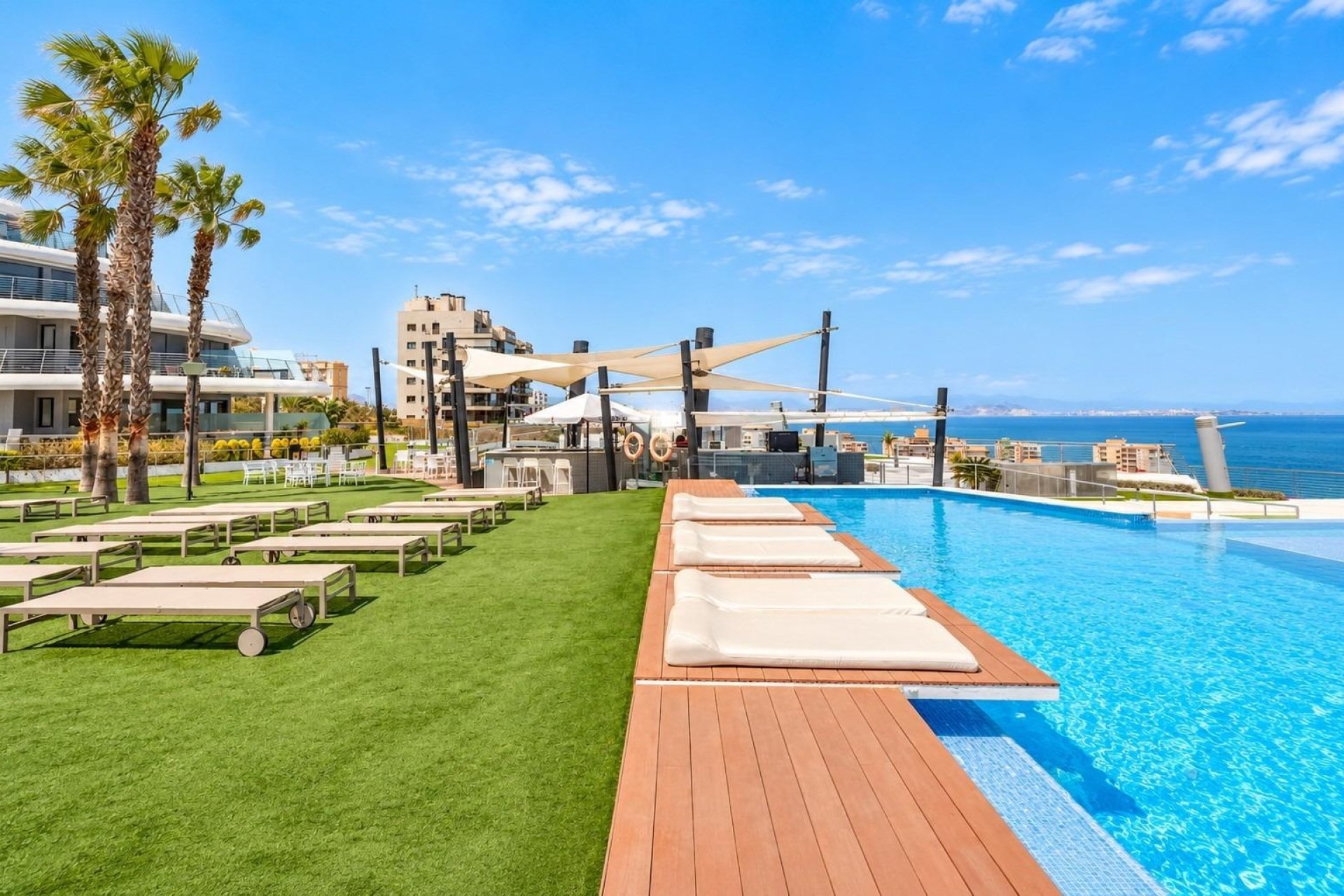 Odsprzedaż - Mieszkanie w bloku - Arenales del sol - Arenales del Sol
