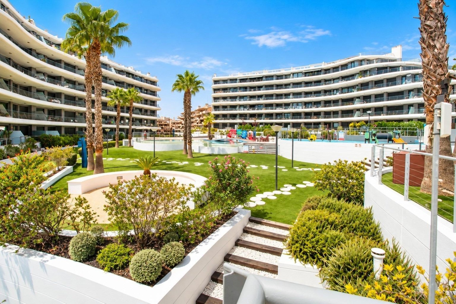 Odsprzedaż - Mieszkanie w bloku - Arenales del sol - Arenales del Sol