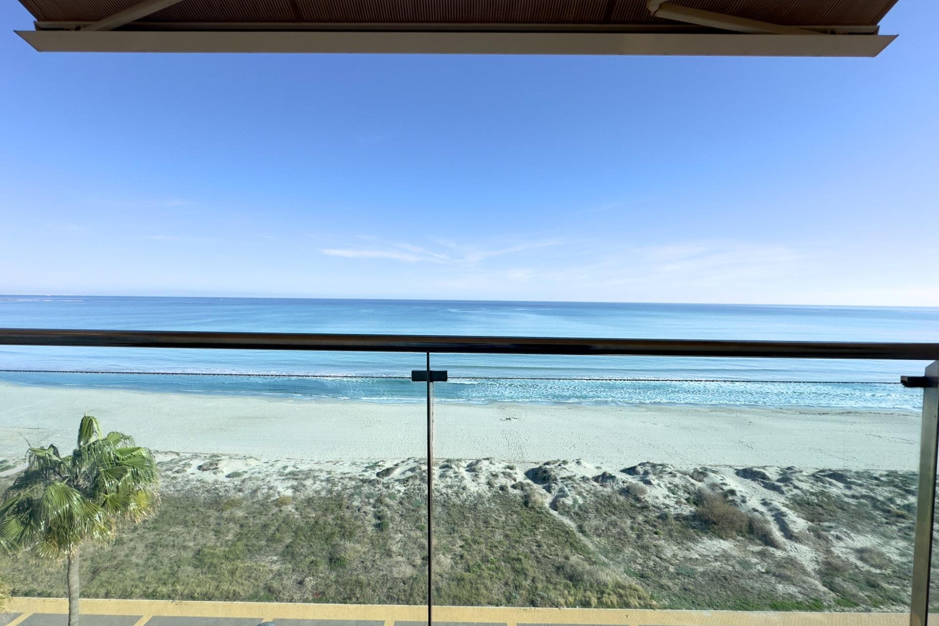 Odsprzedaż - Mieszkanie w bloku - La Manga del Mar Menor - Playa del Esparto-Veneziola