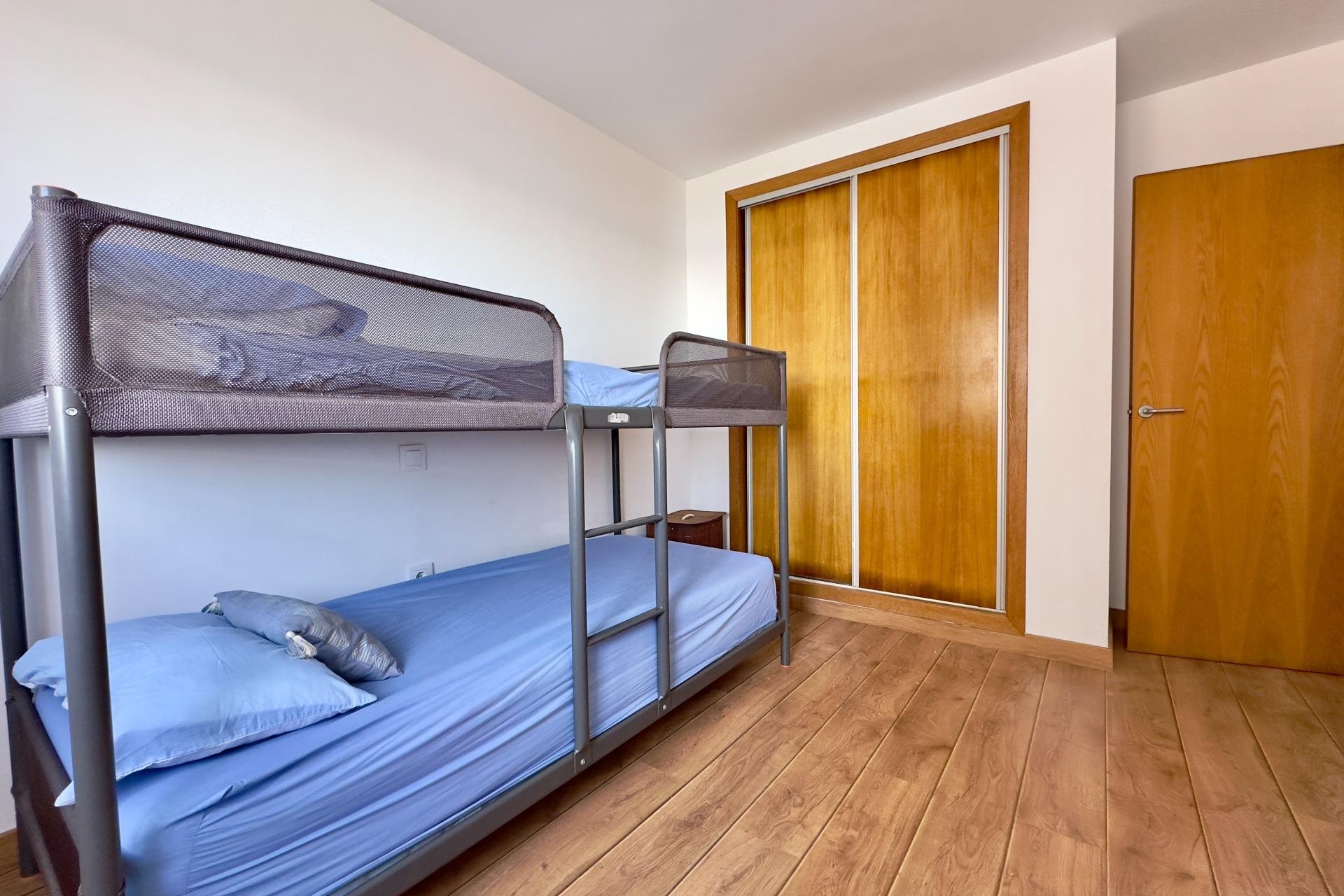 Odsprzedaż - Mieszkanie w bloku - La Manga del Mar Menor - Playa del Esparto-Veneziola