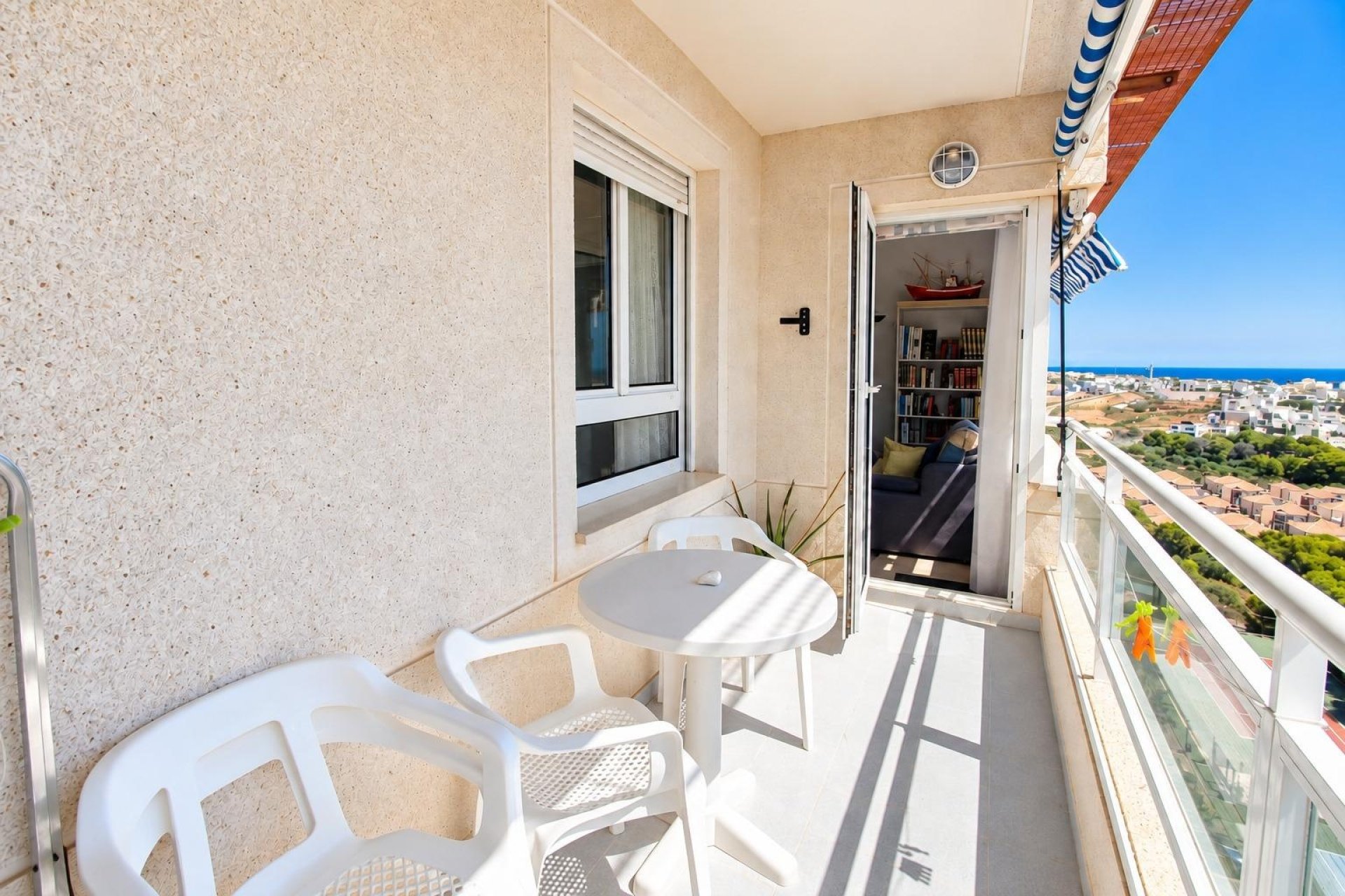Odsprzedaż - Mieszkanie w bloku - Orihuela Costa - Altos de Campoamor