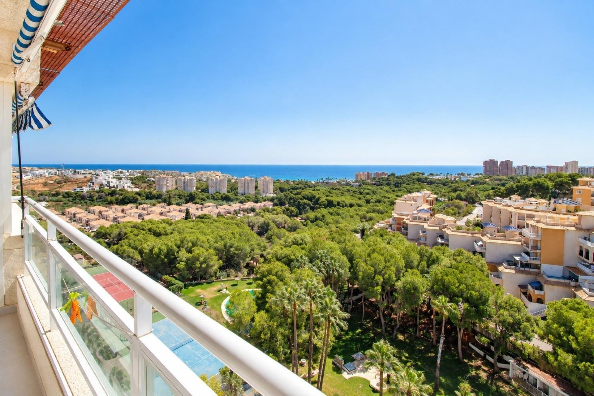 Odsprzedaż - Mieszkanie w bloku - Orihuela Costa - Altos de Campoamor
