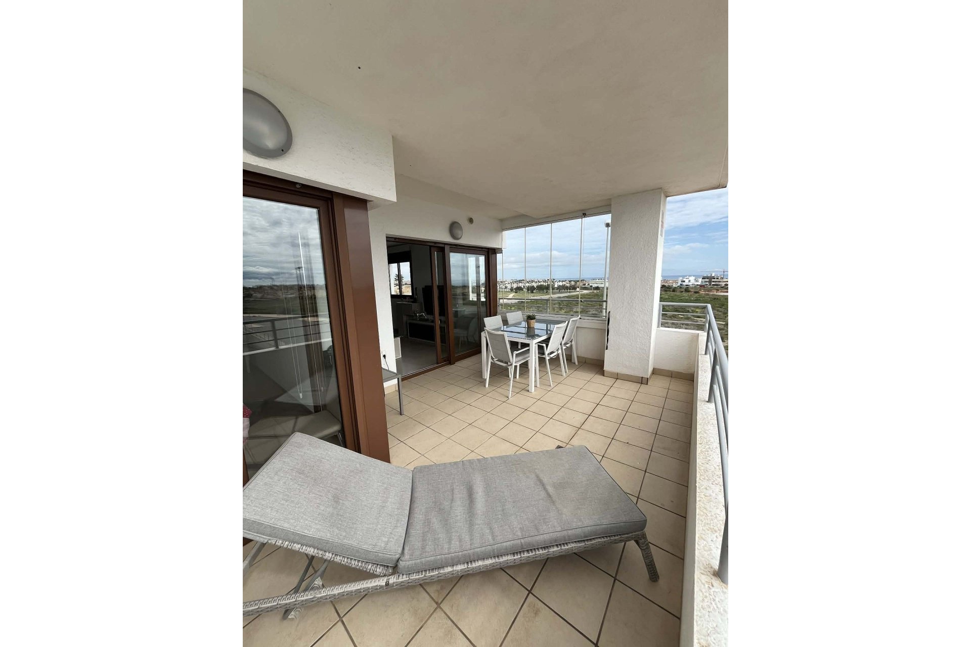 Odsprzedaż - Mieszkanie w bloku - Orihuela Costa - Cabo Roig