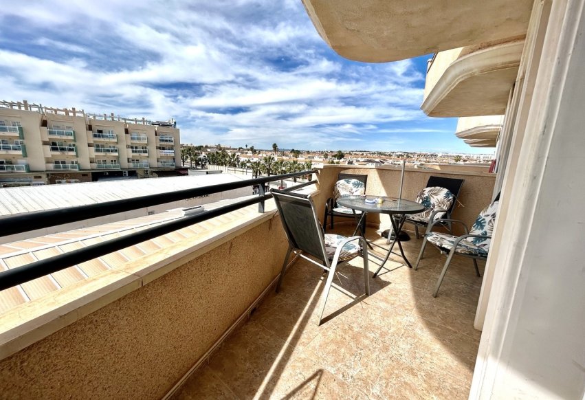 Odsprzedaż - Mieszkanie w bloku - Orihuela Costa - Cabo Roig