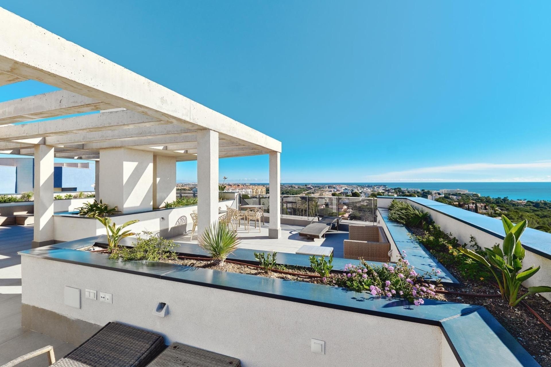 Odsprzedaż - Mieszkanie w bloku - Orihuela Costa - Campoamor