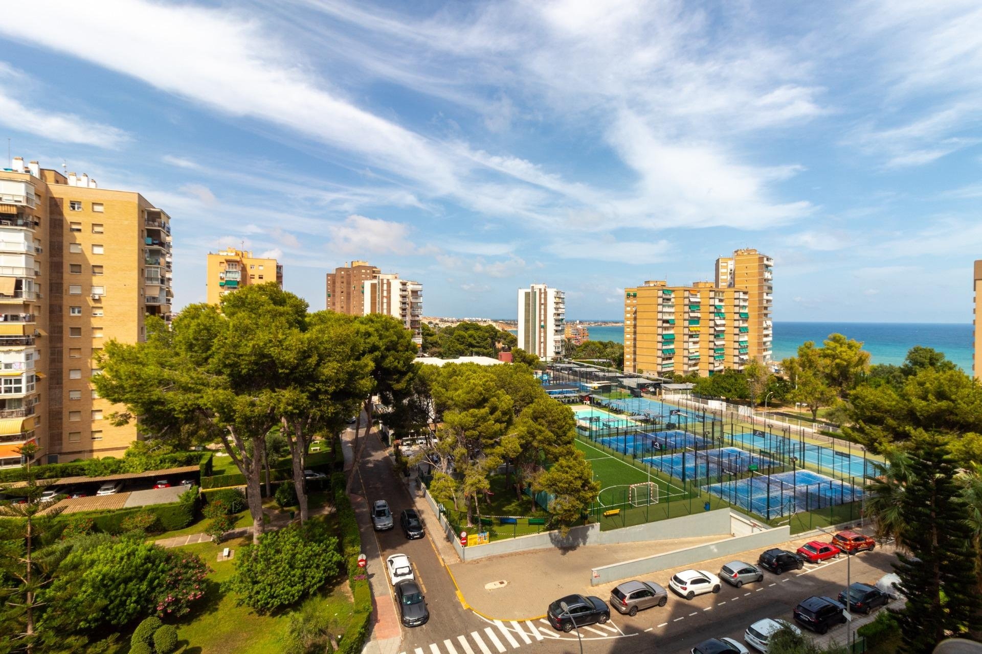Odsprzedaż - Mieszkanie w bloku - Orihuela Costa - Campoamor