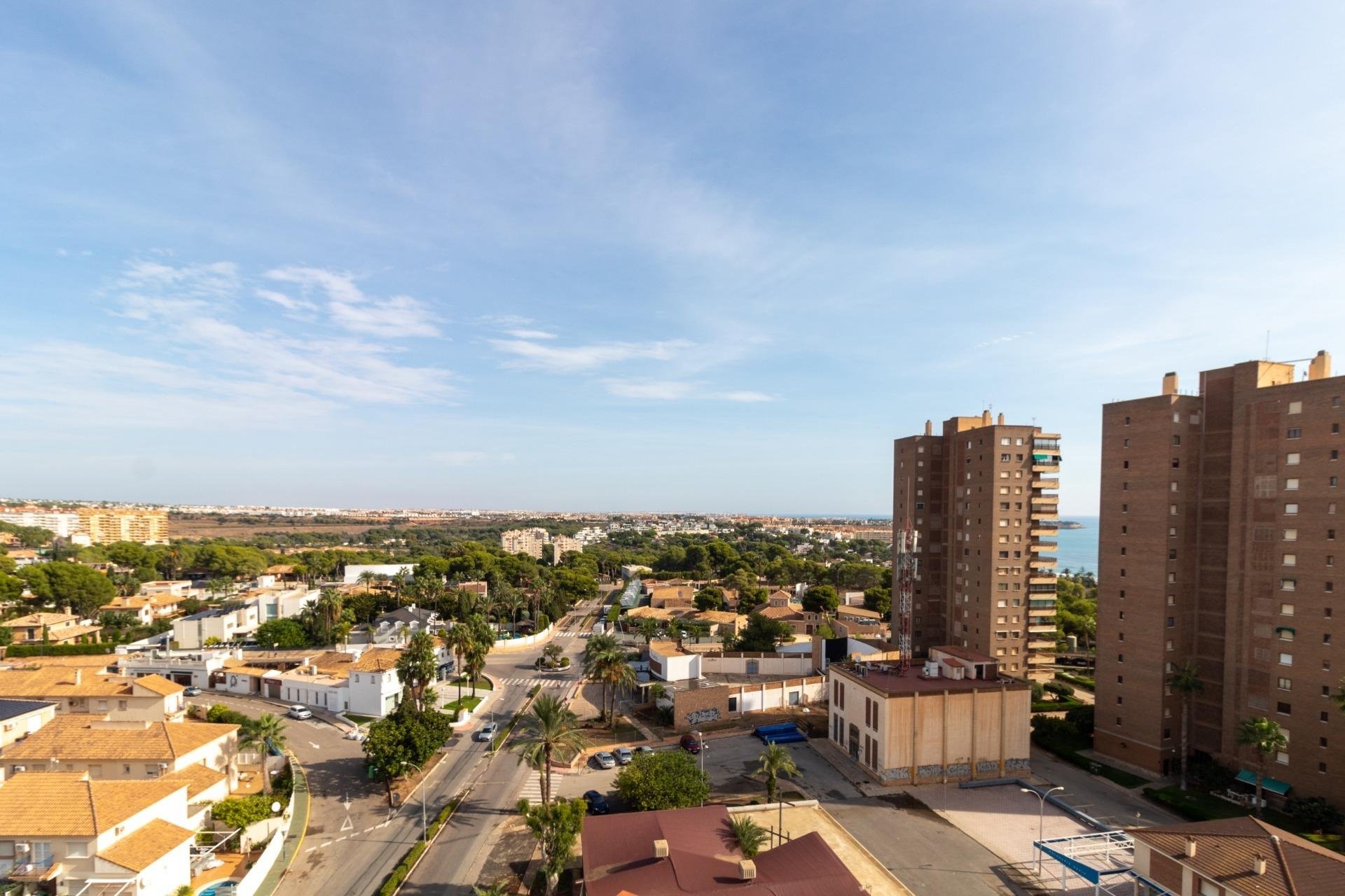 Odsprzedaż - Mieszkanie w bloku - Orihuela Costa - Campoamor