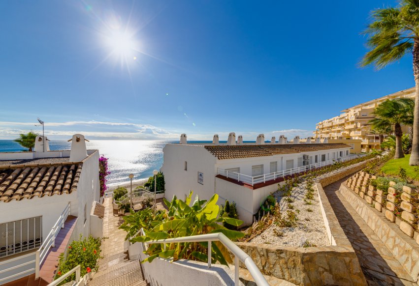 Odsprzedaż - Mieszkanie w bloku - Orihuela Costa - Dehesa de Campoamor