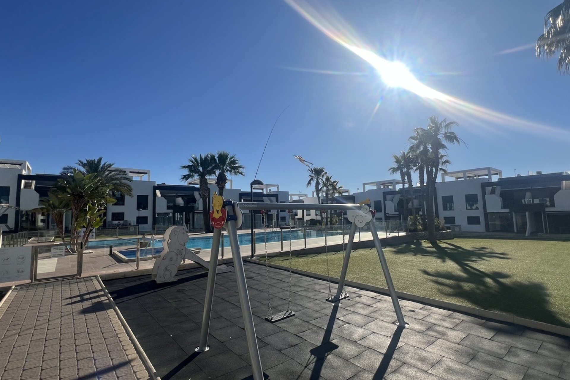 Odsprzedaż - Mieszkanie w bloku - Orihuela Costa - La Zenia
