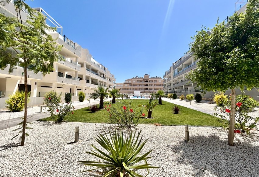 Odsprzedaż - Mieszkanie w bloku - Orihuela Costa - Los Dolses