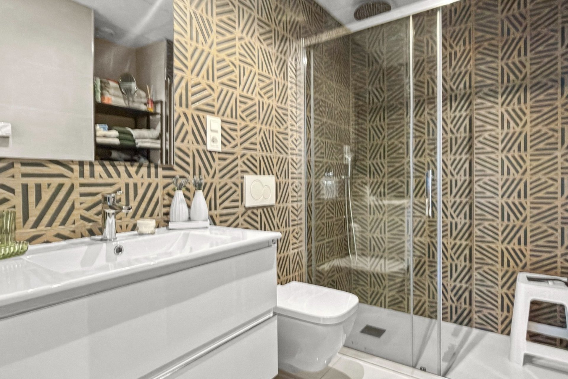 Odsprzedaż - Mieszkanie w bloku - Orihuela Costa - Playa Flamenca