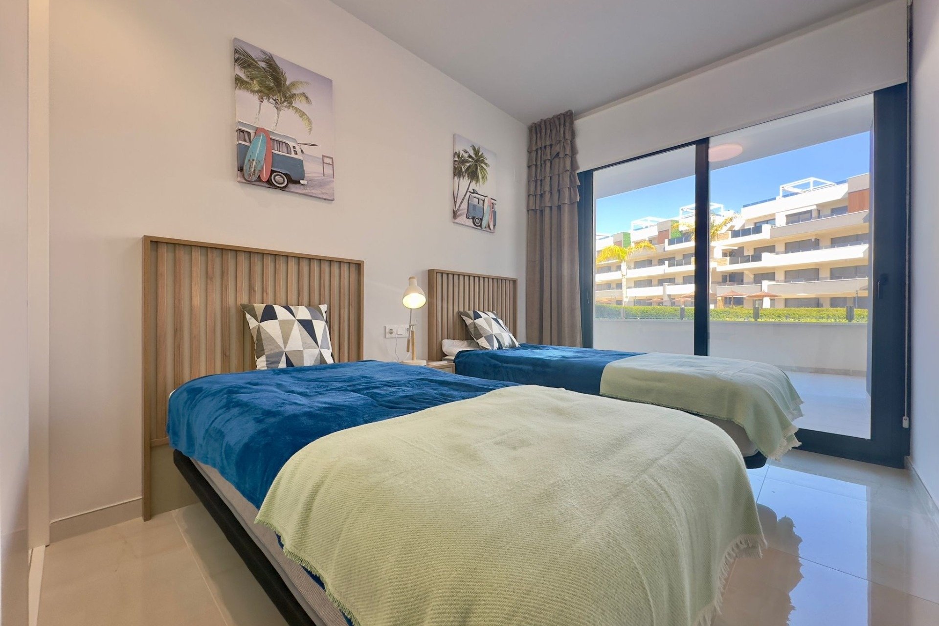 Odsprzedaż - Mieszkanie w bloku - Orihuela Costa - Playa Flamenca