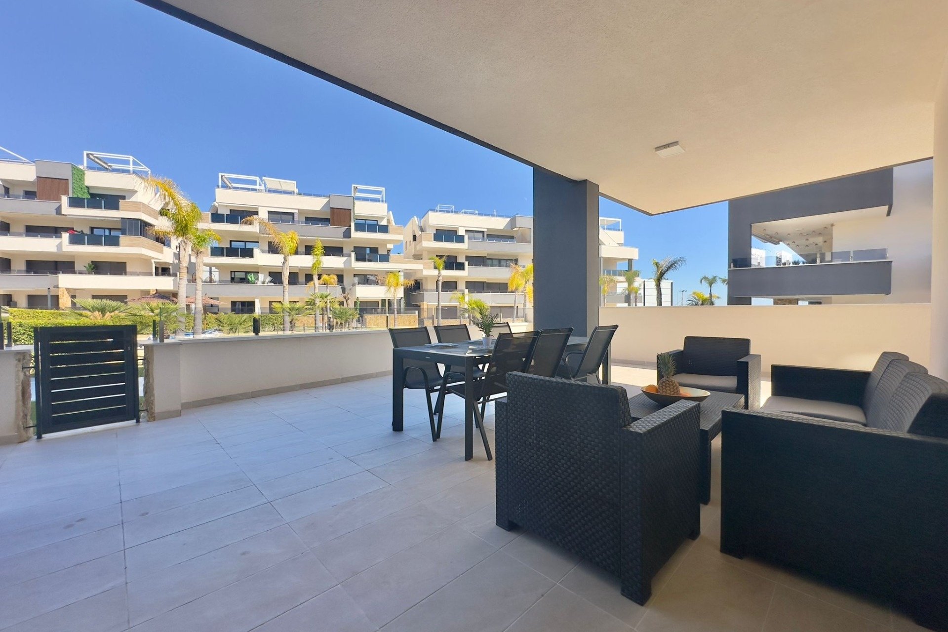 Odsprzedaż - Mieszkanie w bloku - Orihuela Costa - Playa Flamenca