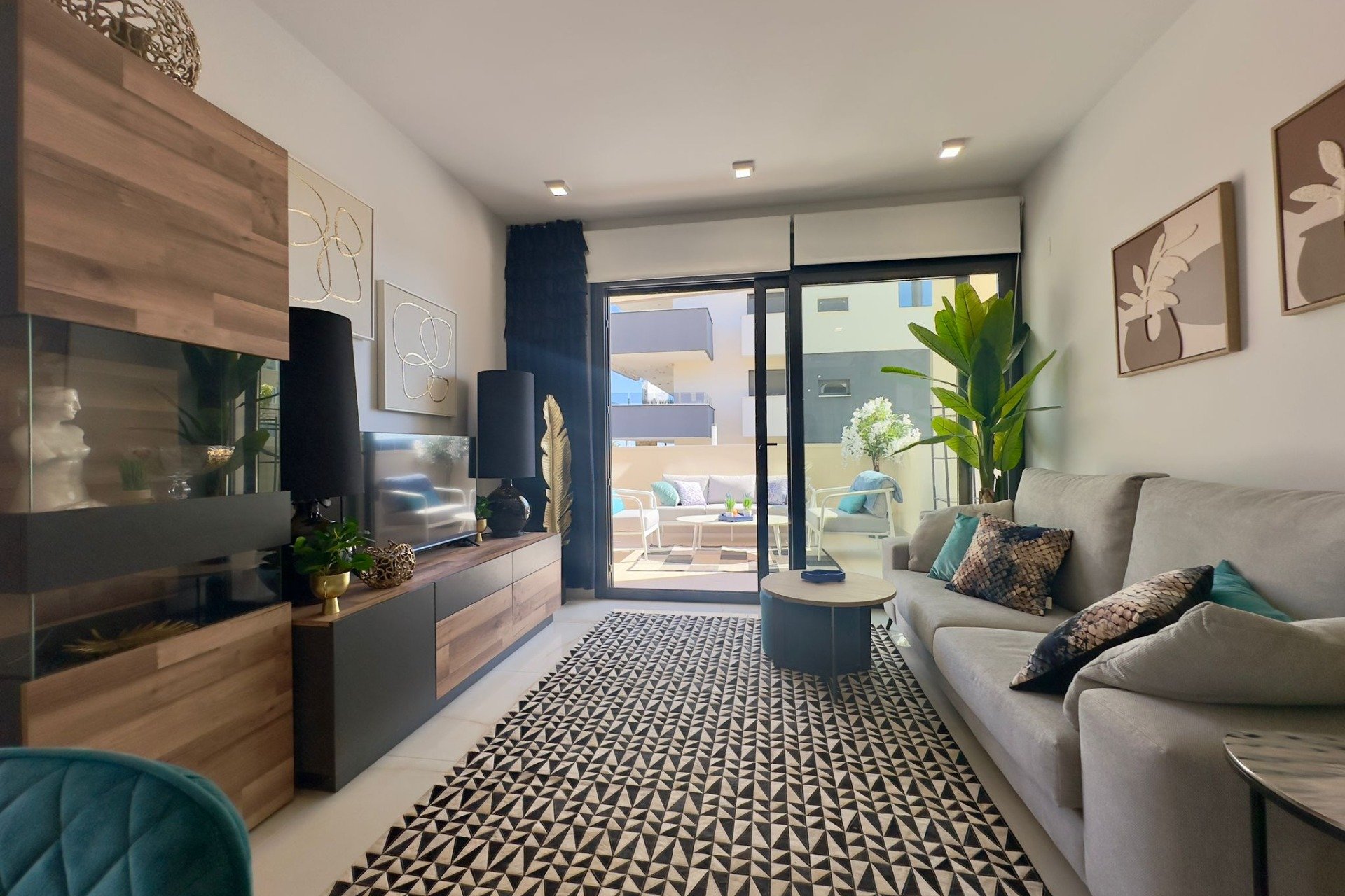 Odsprzedaż - Mieszkanie w bloku - Orihuela Costa - Playa Flamenca