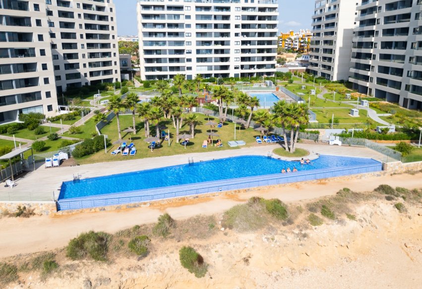 Odsprzedaż - Mieszkanie w bloku - Orihuela Costa - Punta Prima