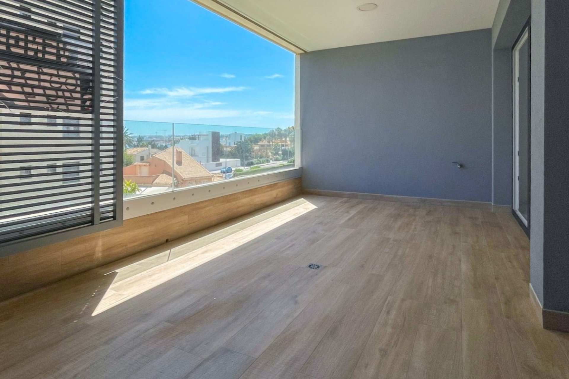 Odsprzedaż - Mieszkanie w bloku - Orihuela Costa - Punta Prima