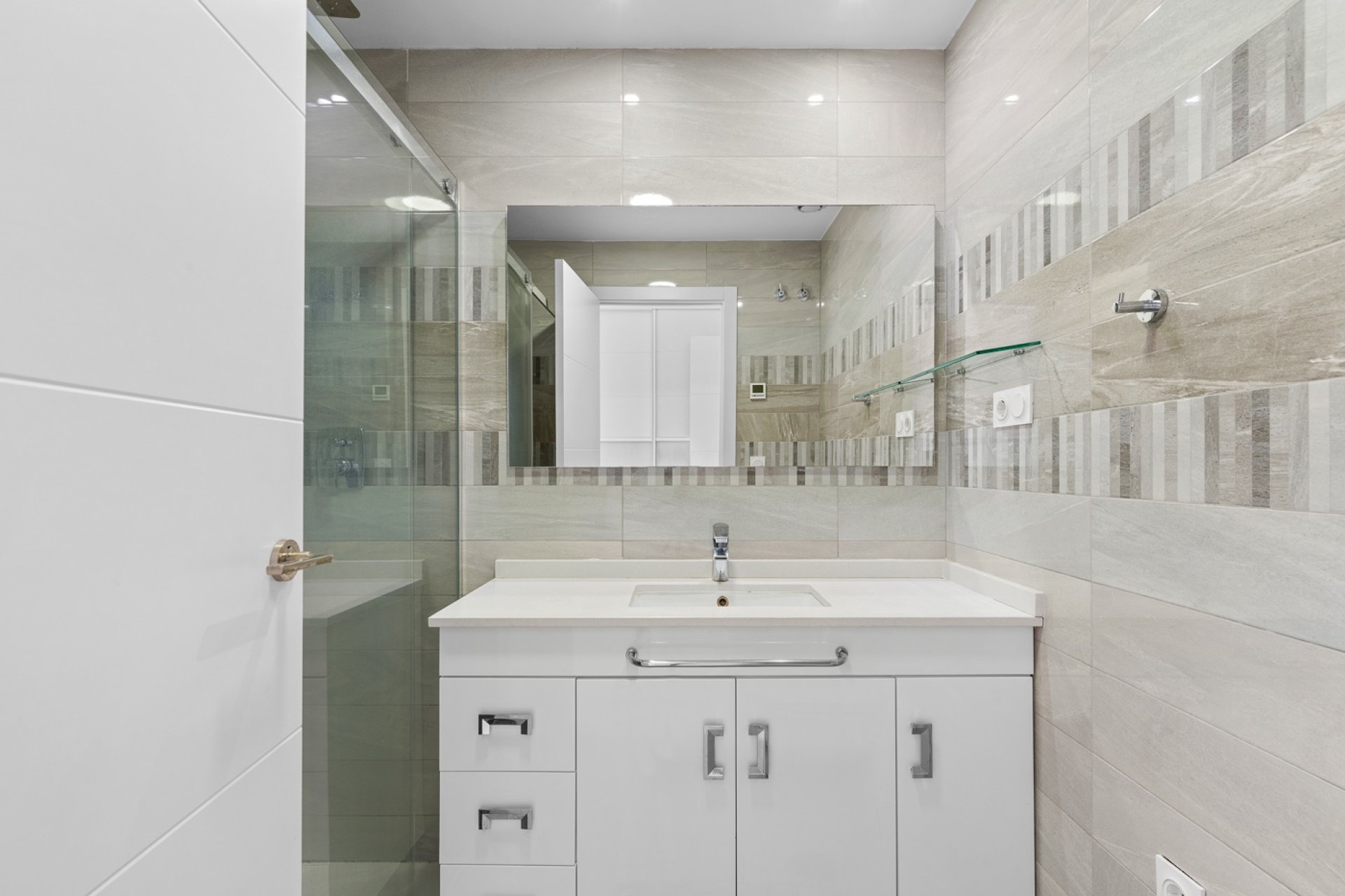 Odsprzedaż - Mieszkanie w bloku - Orihuela Costa - Punta Prima