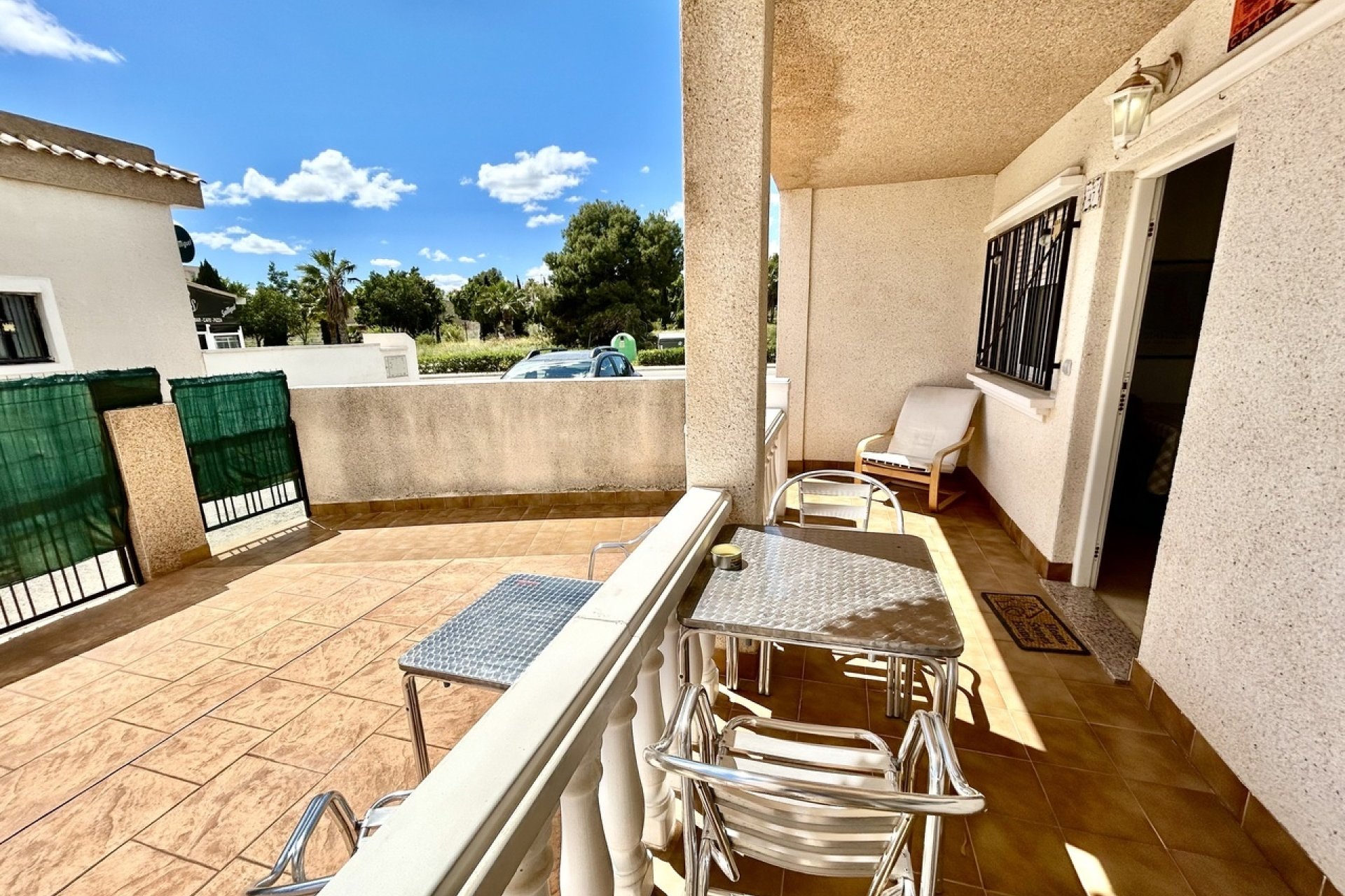 Odsprzedaż - Mieszkanie w bloku - Orihuela Costa - Villamartín