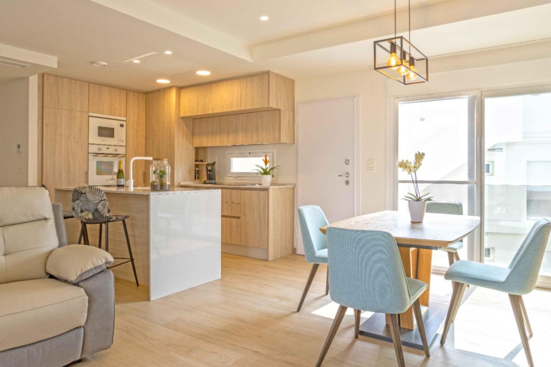 Odsprzedaż - Mieszkanie w bloku - Orihuela Costa - Villamartín