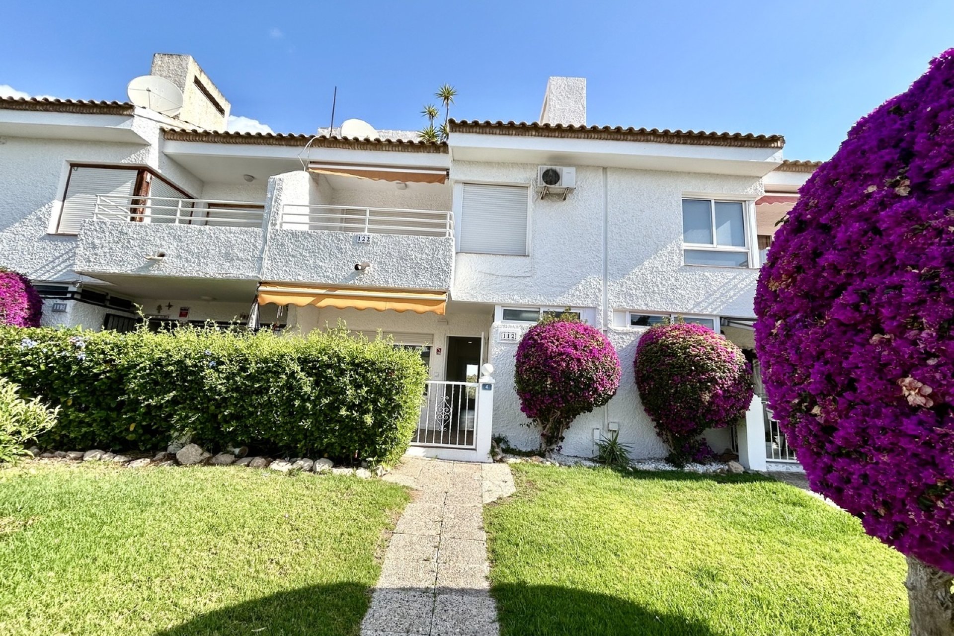 Odsprzedaż - Mieszkanie w bloku - Orihuela Costa - Villamartín