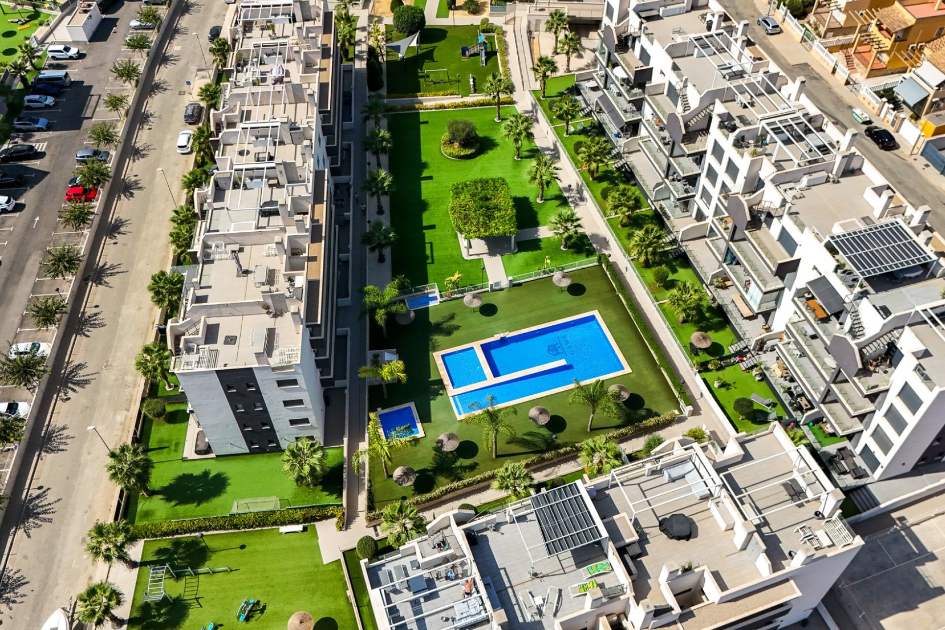 Odsprzedaż - Mieszkanie w bloku - Orihuela Costa - Villamartín