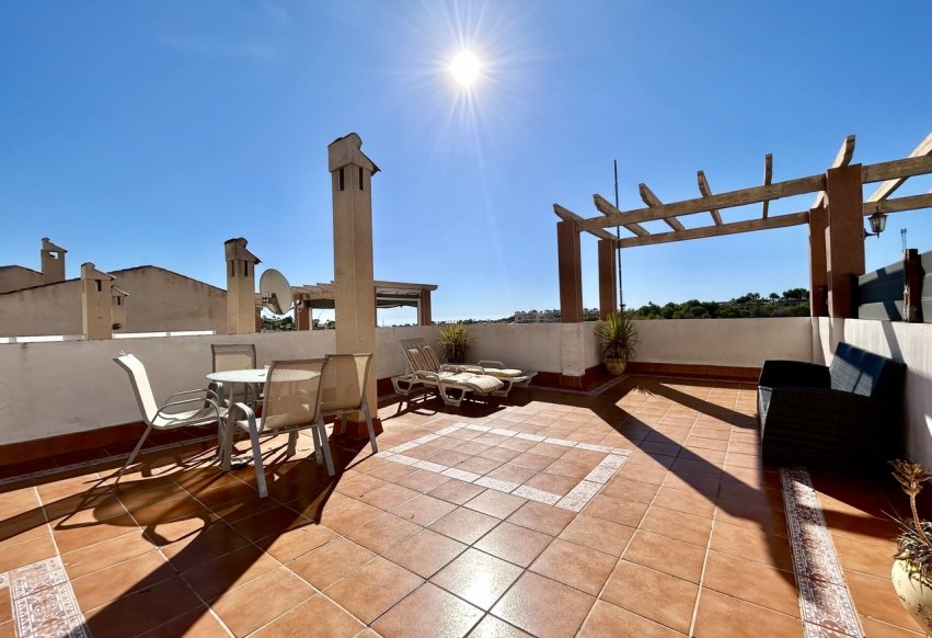 Odsprzedaż - Mieszkanie w bloku - Orihuela Costa - Villamartín