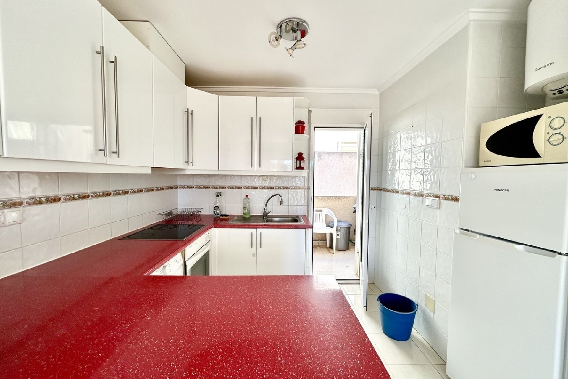 Odsprzedaż - Mieszkanie w bloku - Orihuela Costa - Villamartín