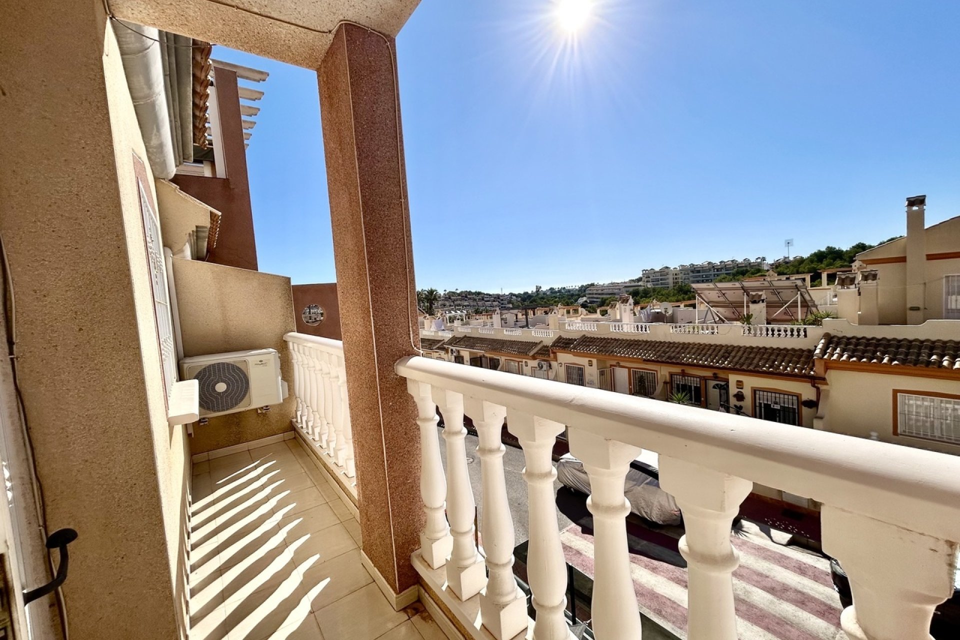 Odsprzedaż - Mieszkanie w bloku - Orihuela Costa - Villamartín