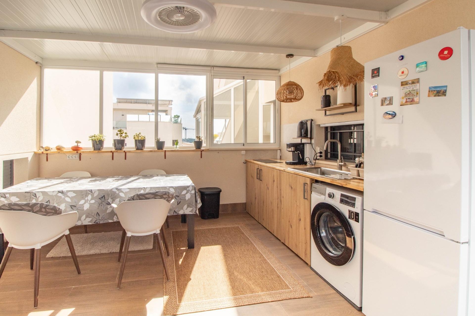 Odsprzedaż - Mieszkanie w bloku - San Miguel de Salinas