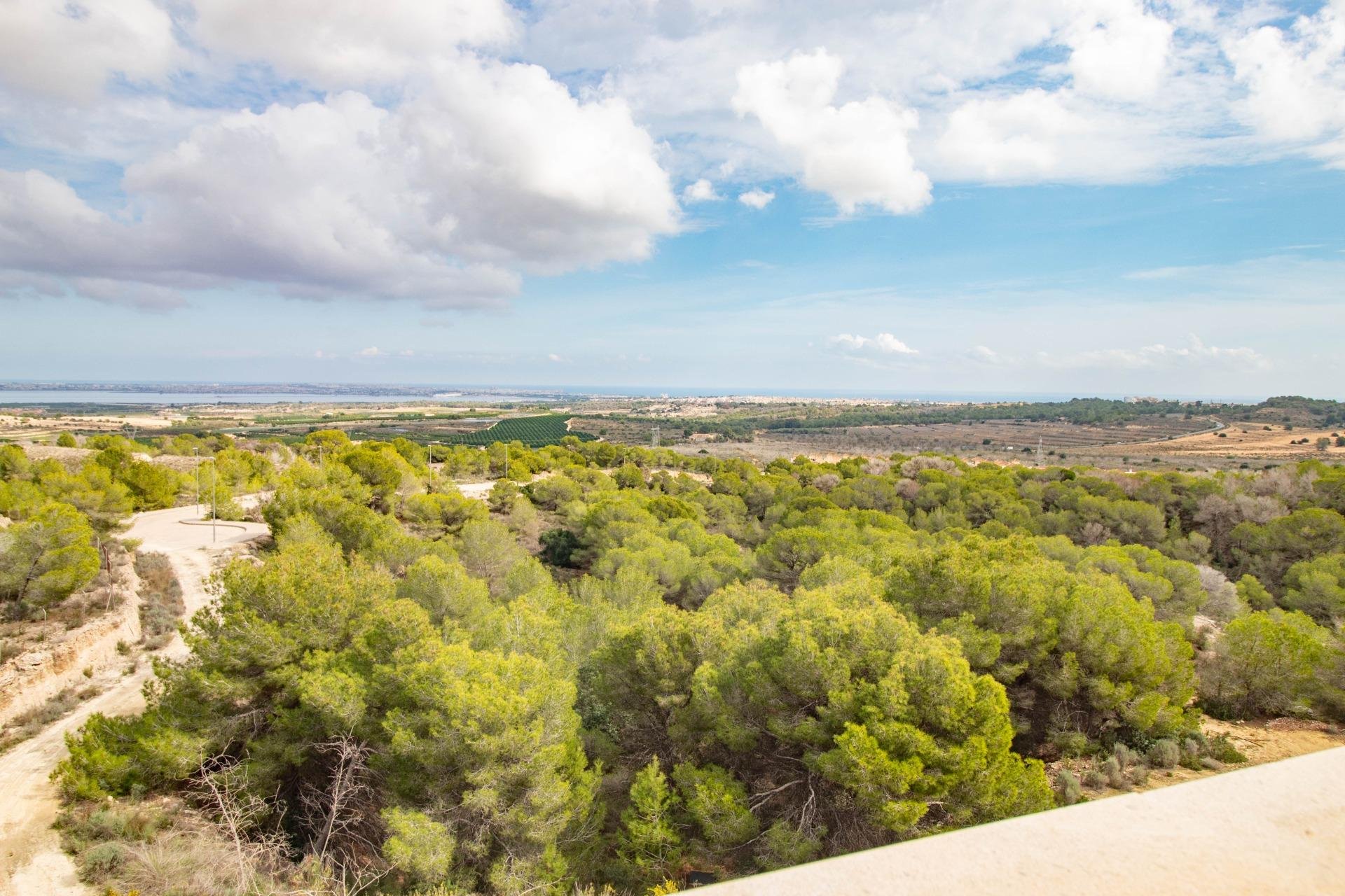 Odsprzedaż - Mieszkanie w bloku - San Miguel de Salinas