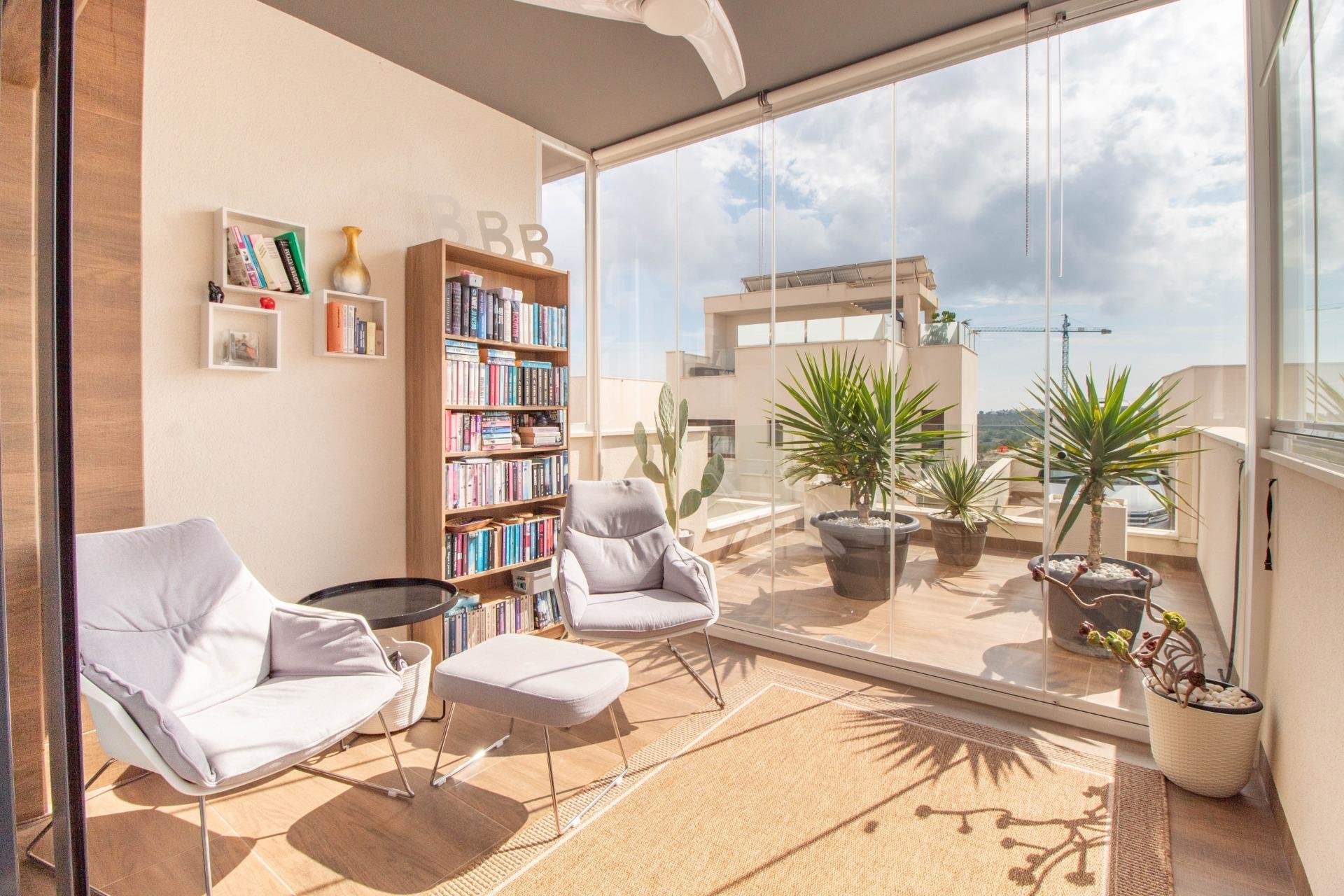 Odsprzedaż - Mieszkanie w bloku - San Miguel de Salinas