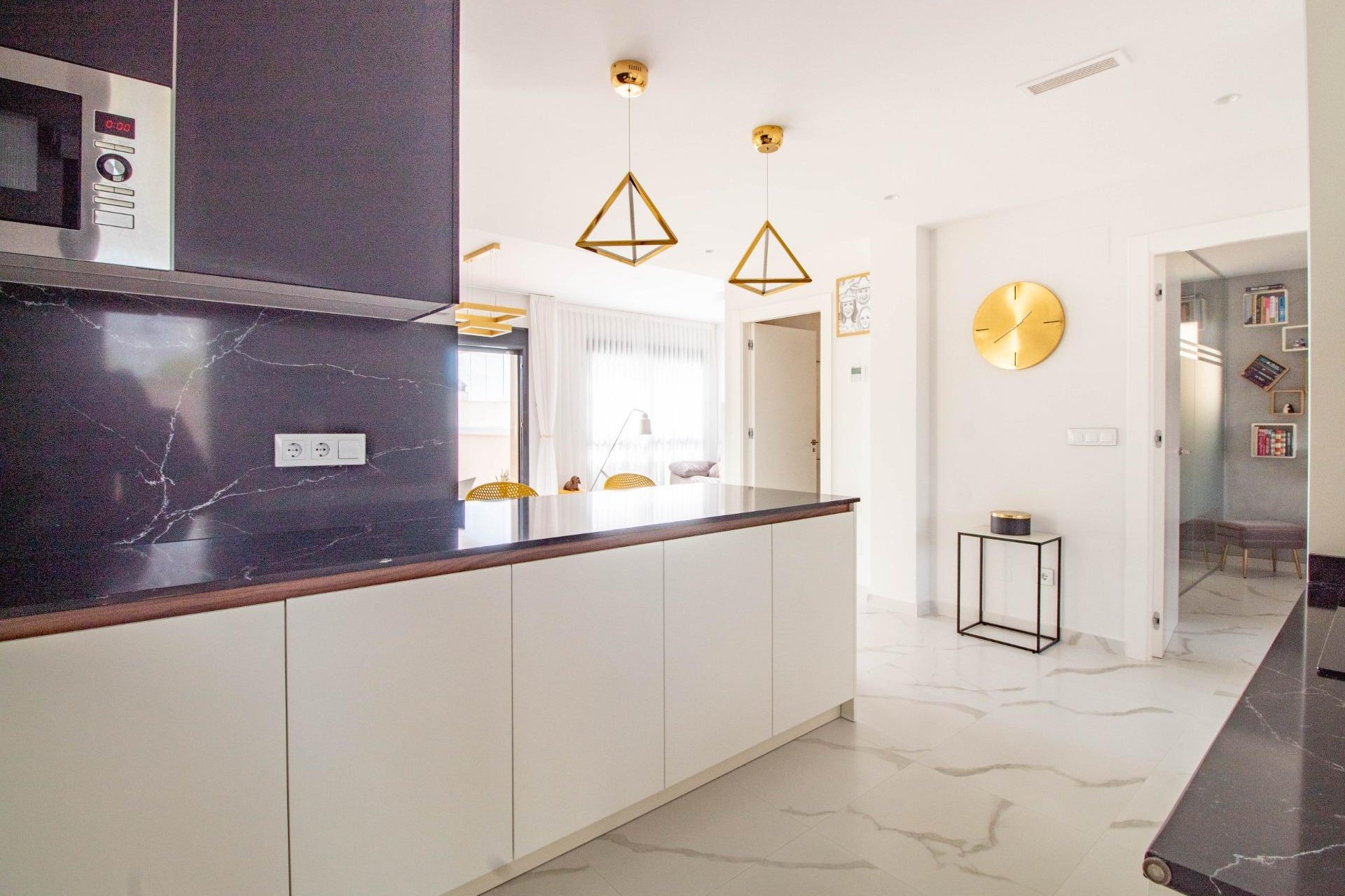 Odsprzedaż - Mieszkanie w bloku - San Miguel de Salinas