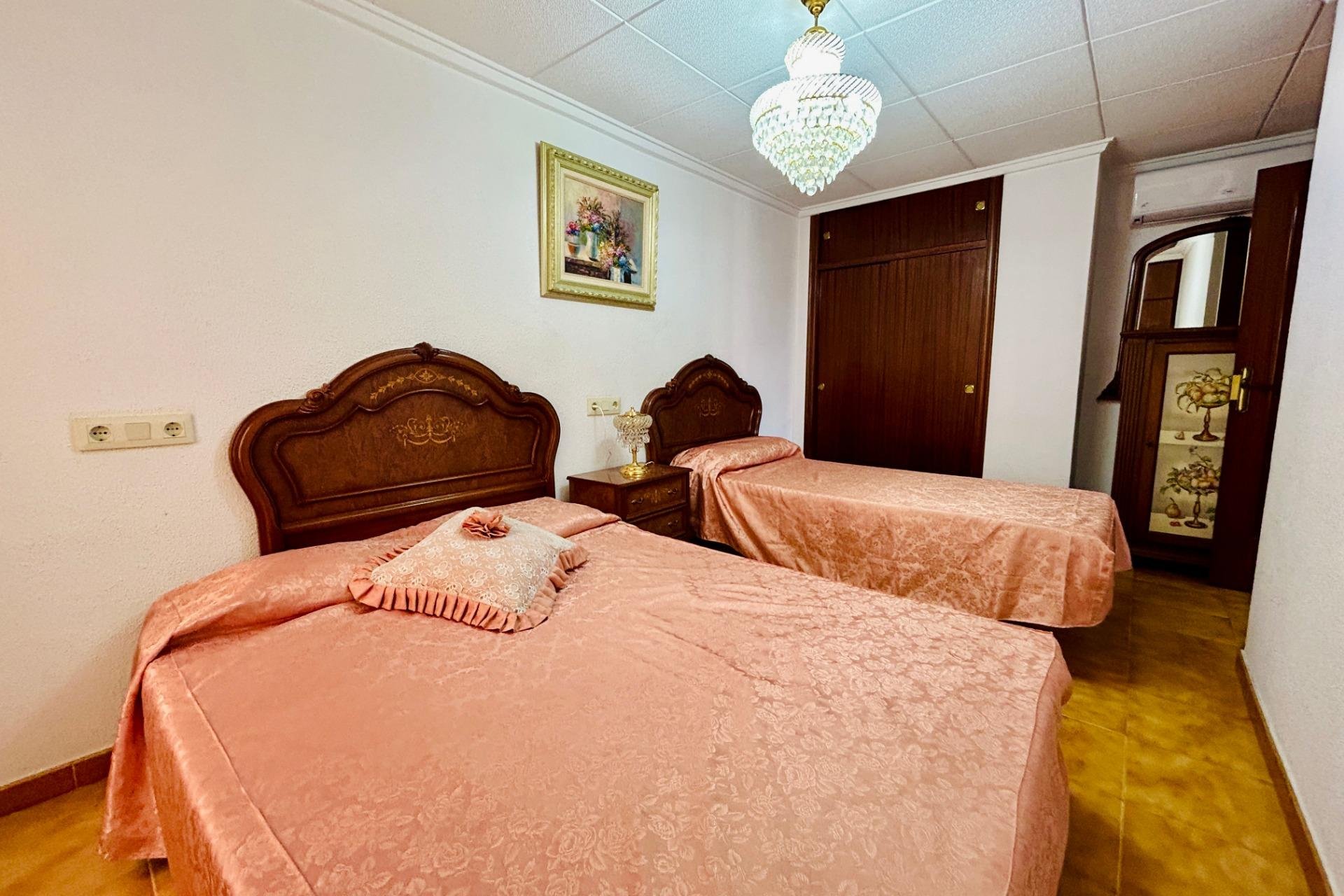 Odsprzedaż - Mieszkanie w bloku - Santa Pola - Puerto