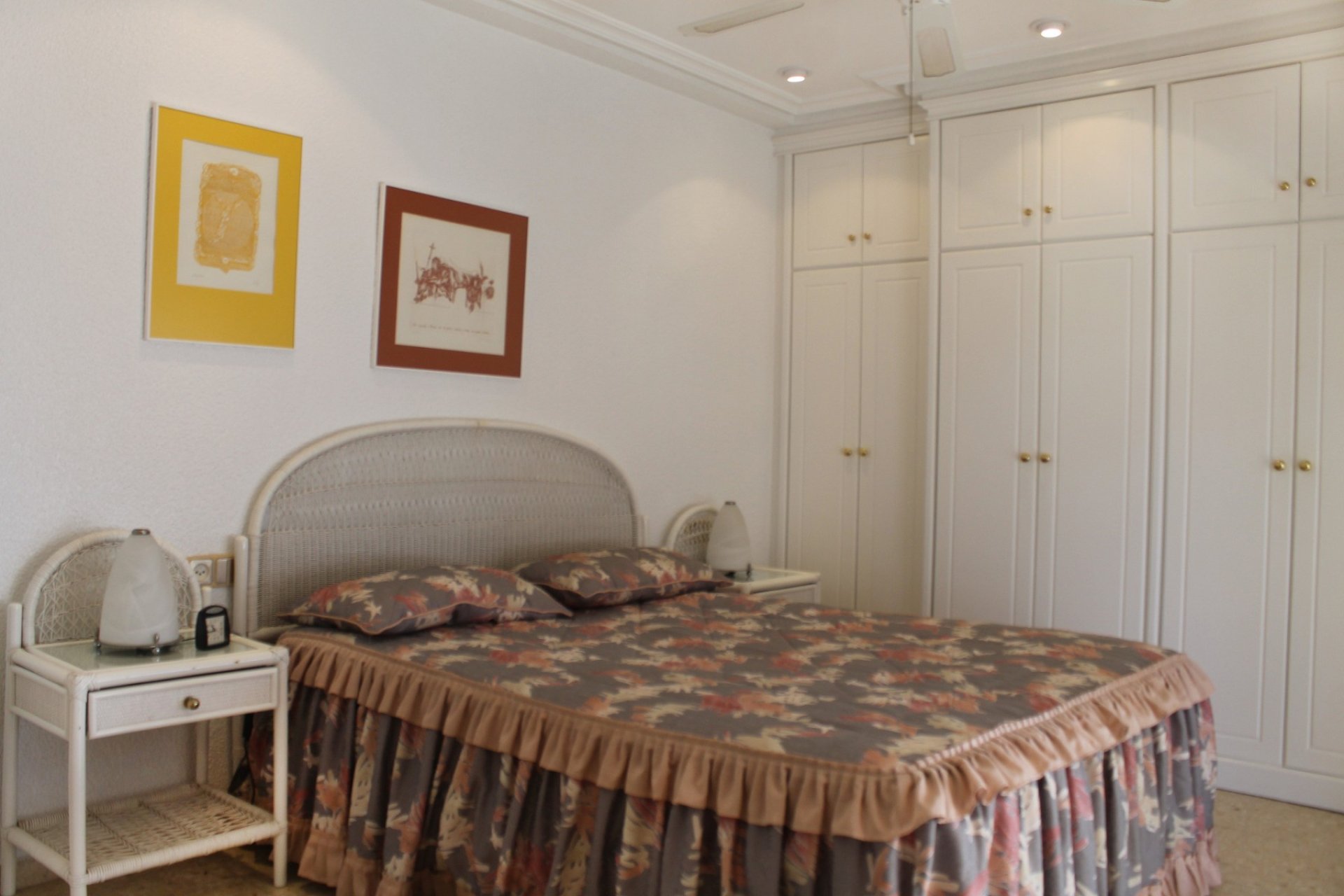 Odsprzedaż - Mieszkanie w bloku - Santa Pola