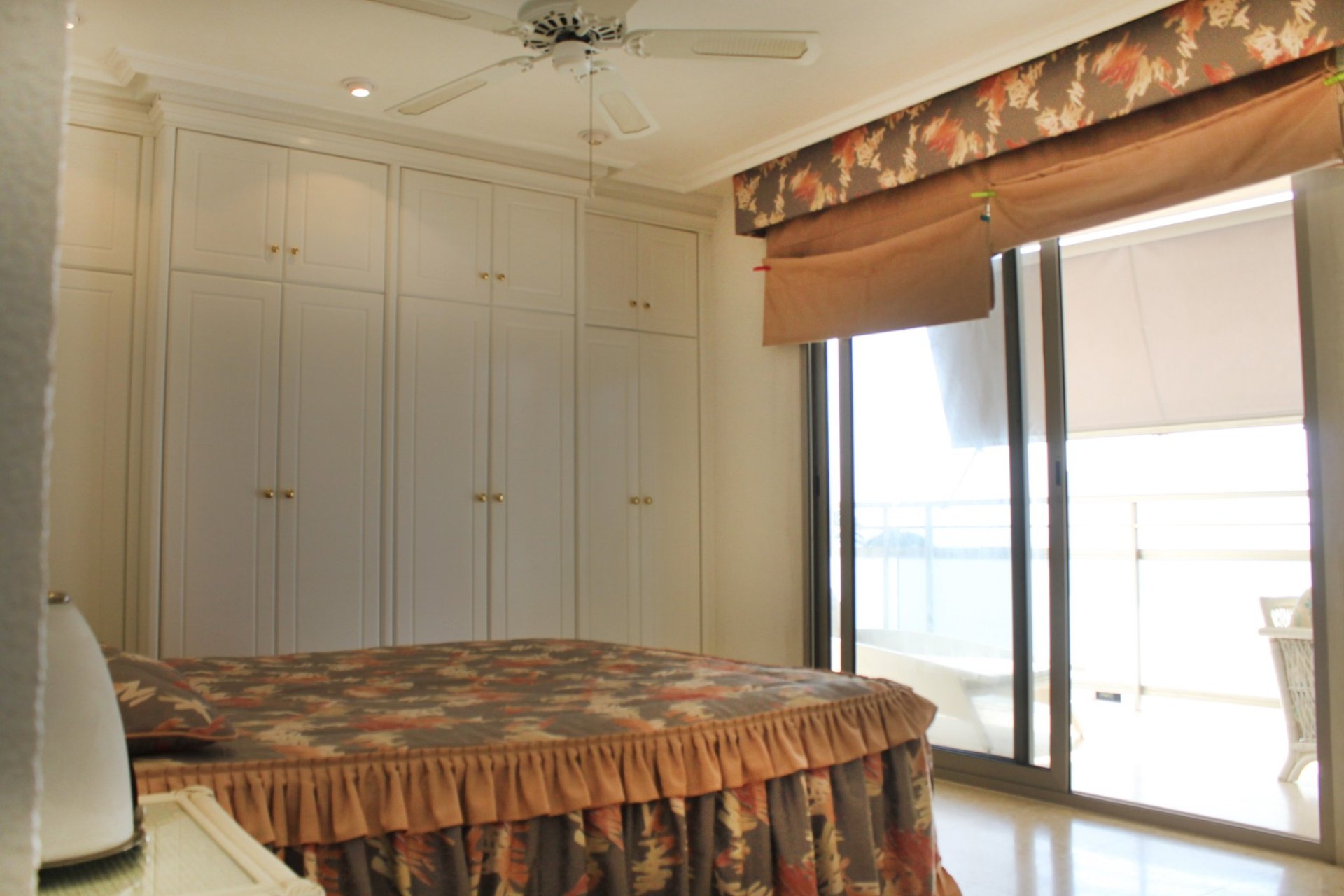 Odsprzedaż - Mieszkanie w bloku - Santa Pola