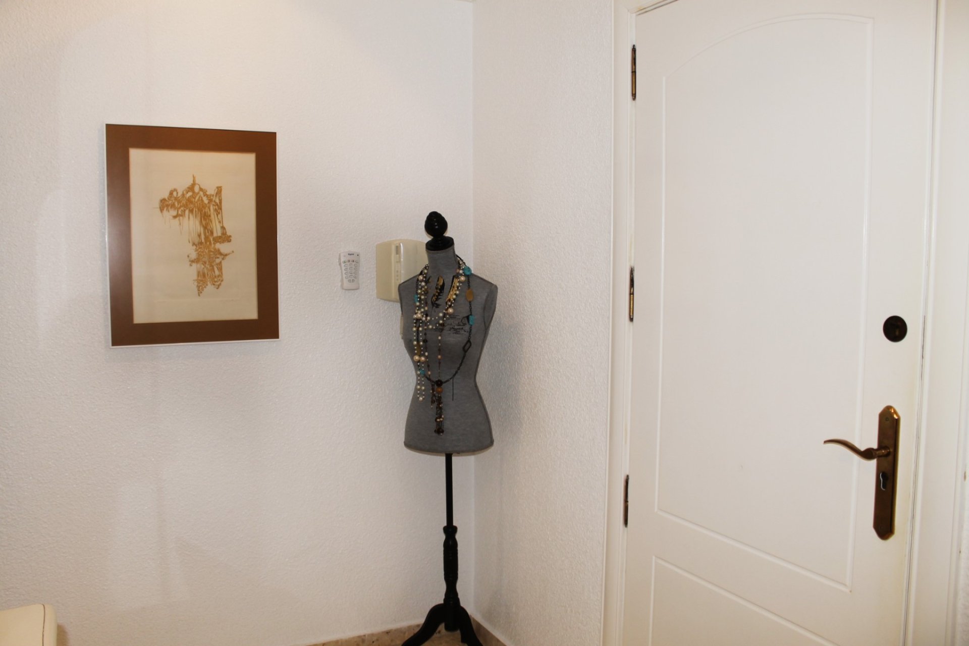 Odsprzedaż - Mieszkanie w bloku - Santa Pola