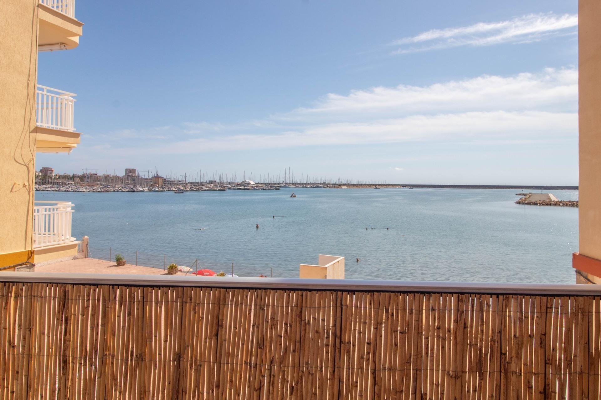 Odsprzedaż - Mieszkanie w bloku - Torrevieja - El Acequión - Los Náufragos