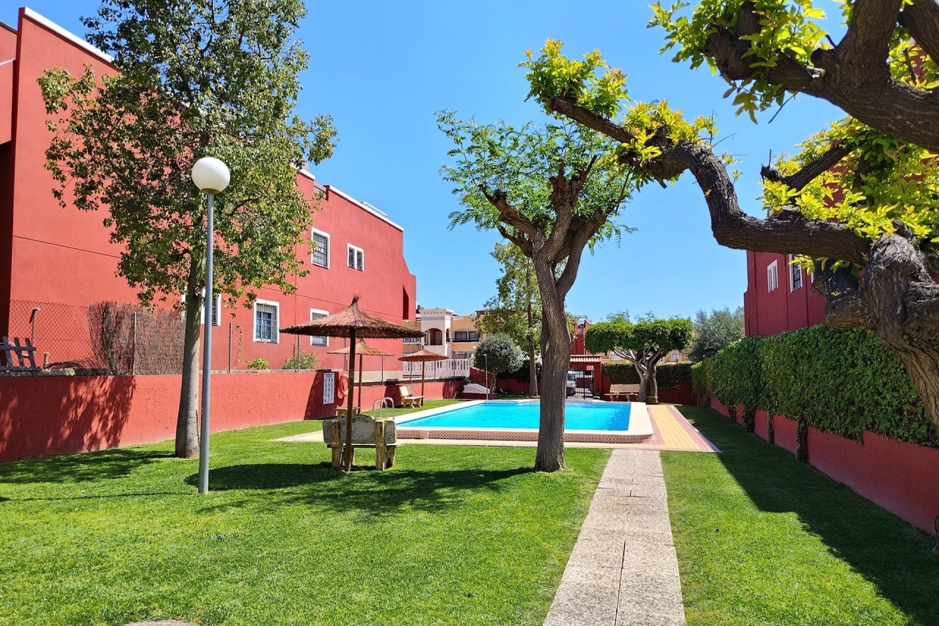 Odsprzedaż - Mieszkanie w bloku - Torrevieja - Los Balcones - Los Altos 